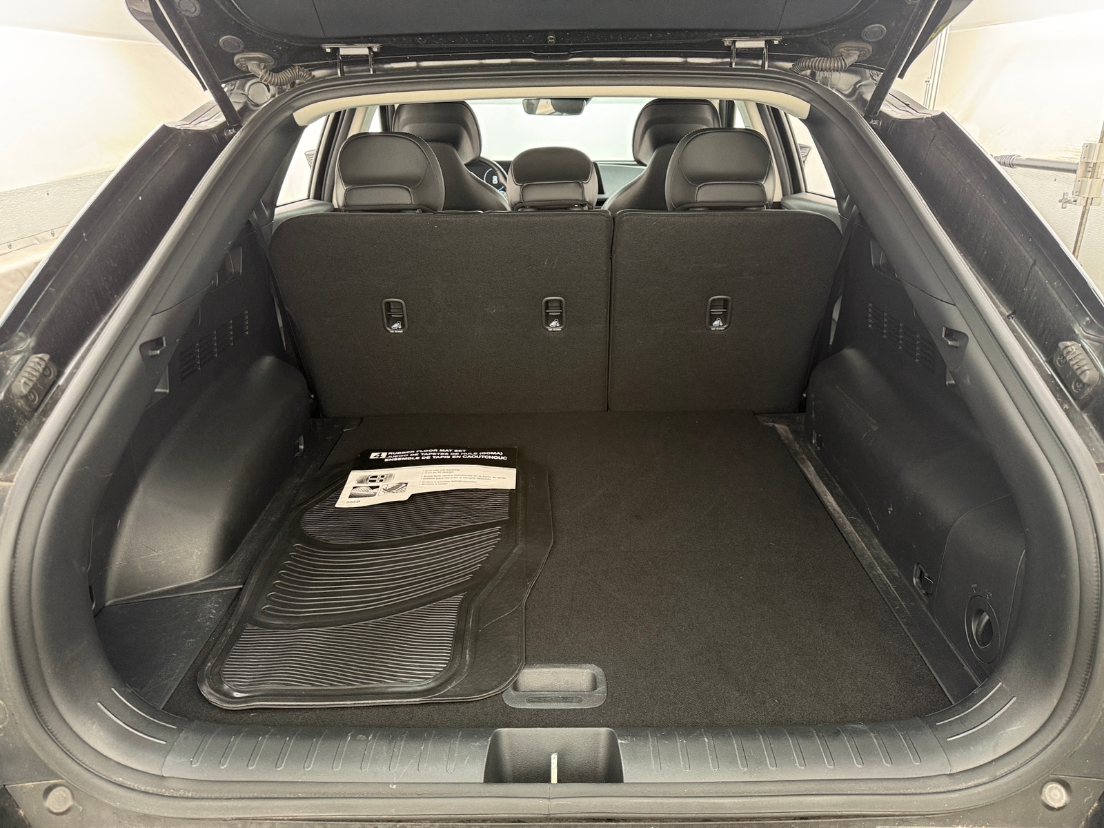 Thumbnail: 2024 Kia EV6 - 6