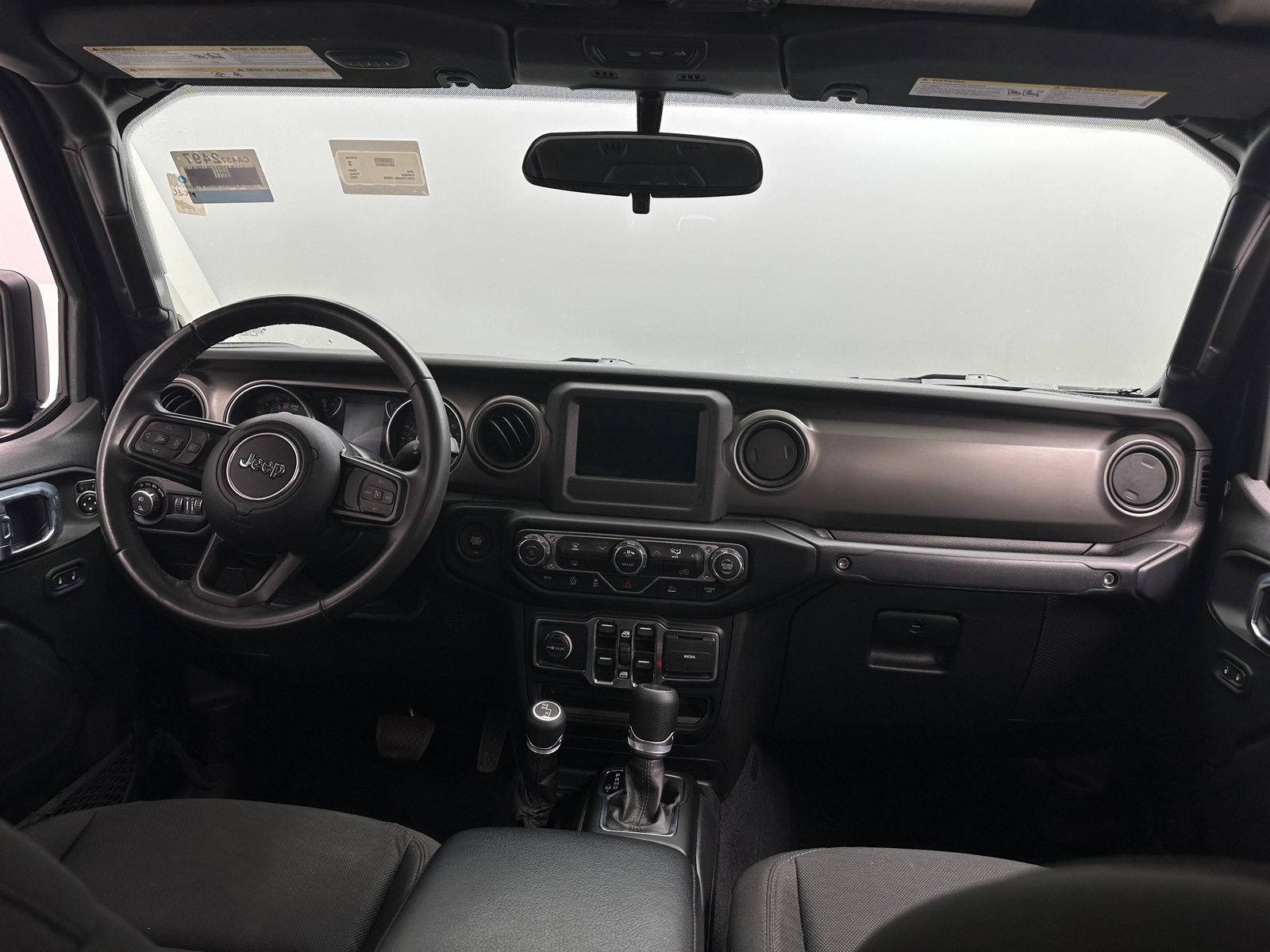 Thumbnail: 2022 Jeep Gladiator - 3