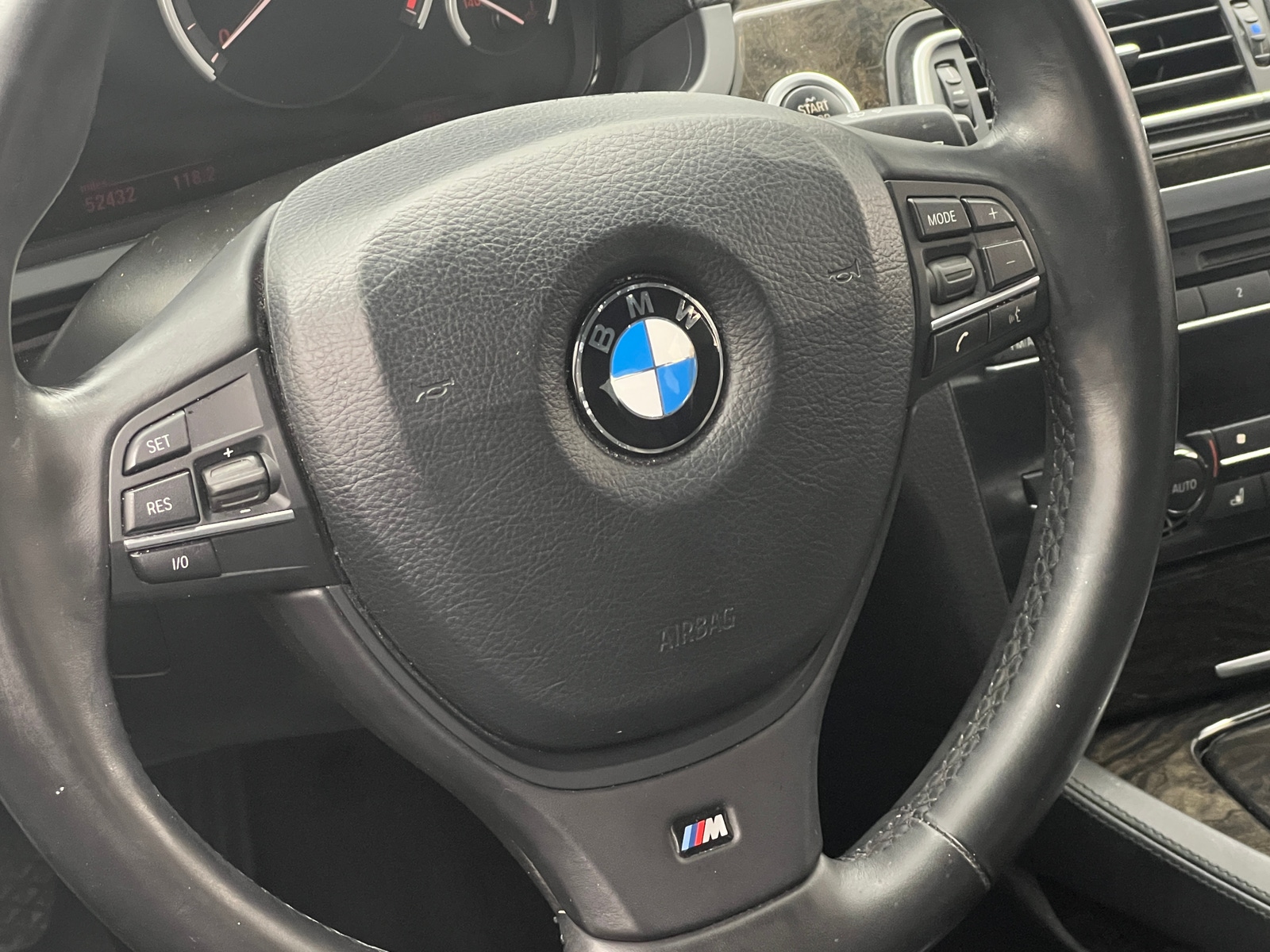 Thumbnail: 2012 BMW 7 Series - 5