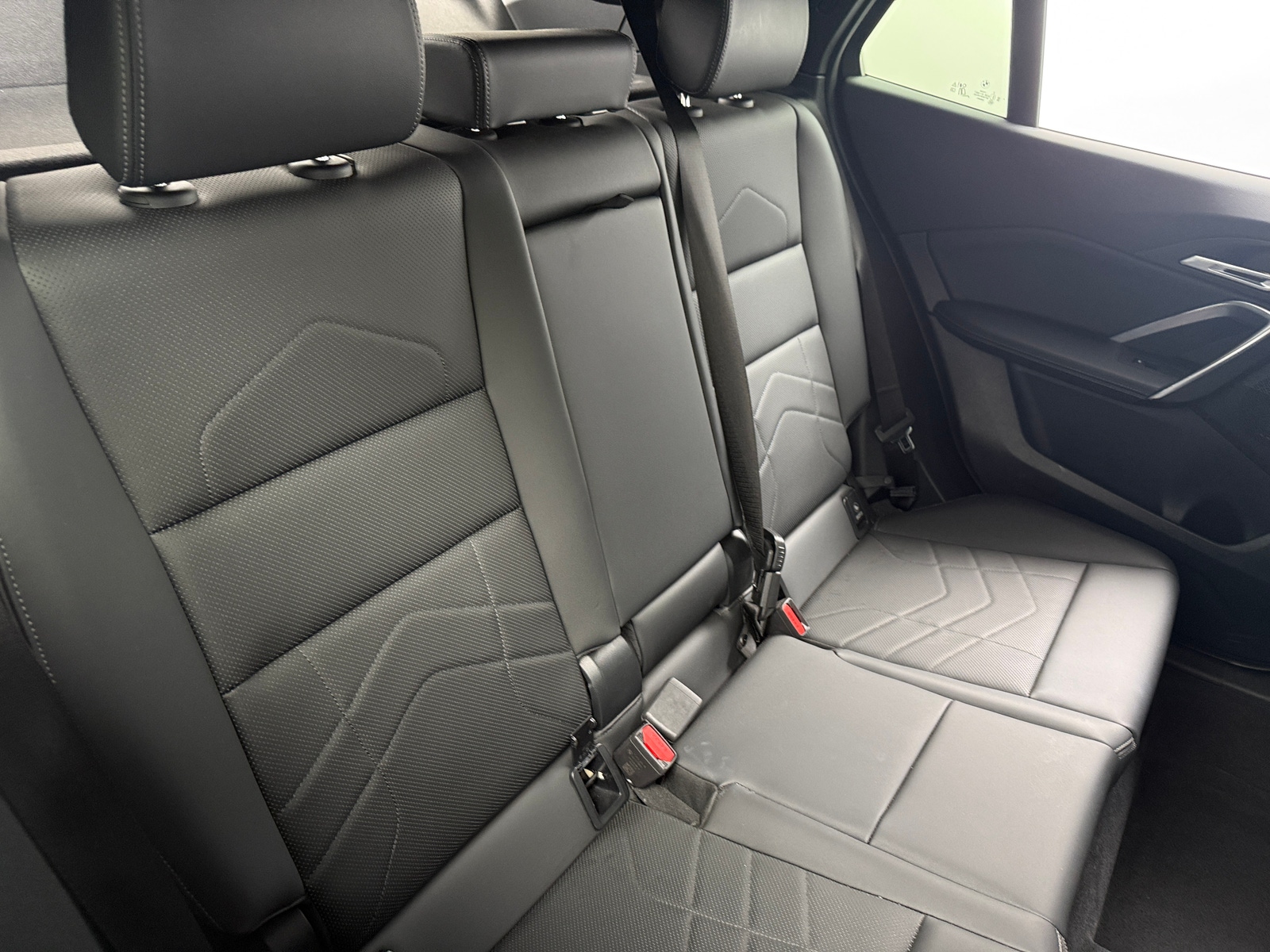 Thumbnail: 2025 BMW X2 - 5