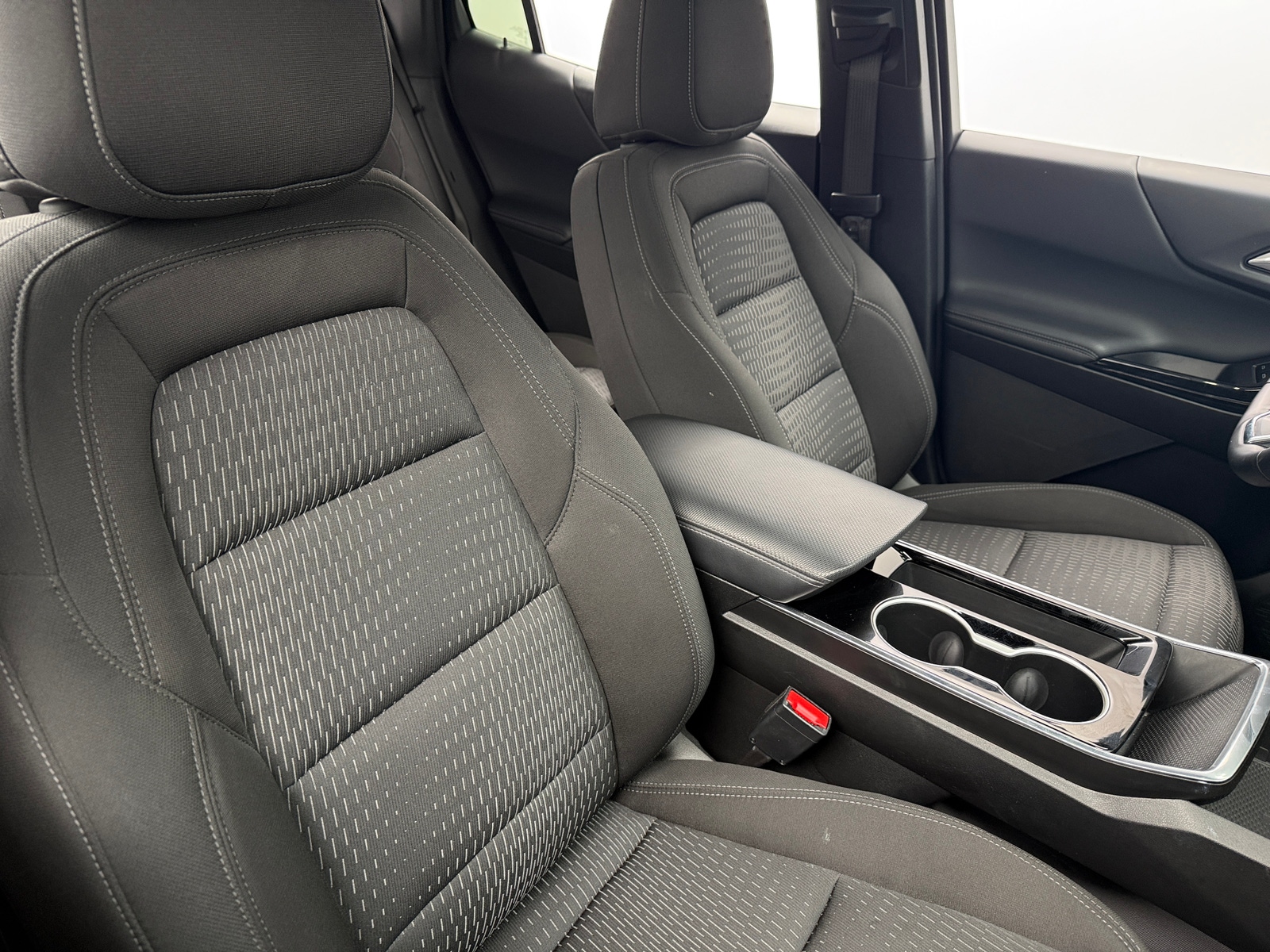 Thumbnail: 2025 Chevrolet Equinox - 2