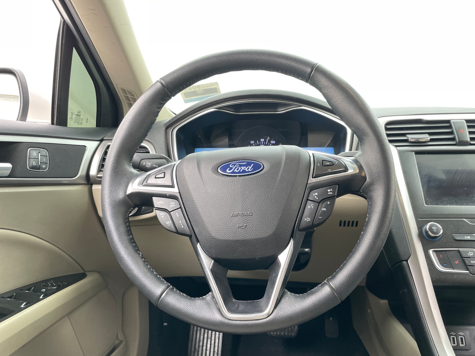 Thumbnail: 2020 Ford Fusion - 4