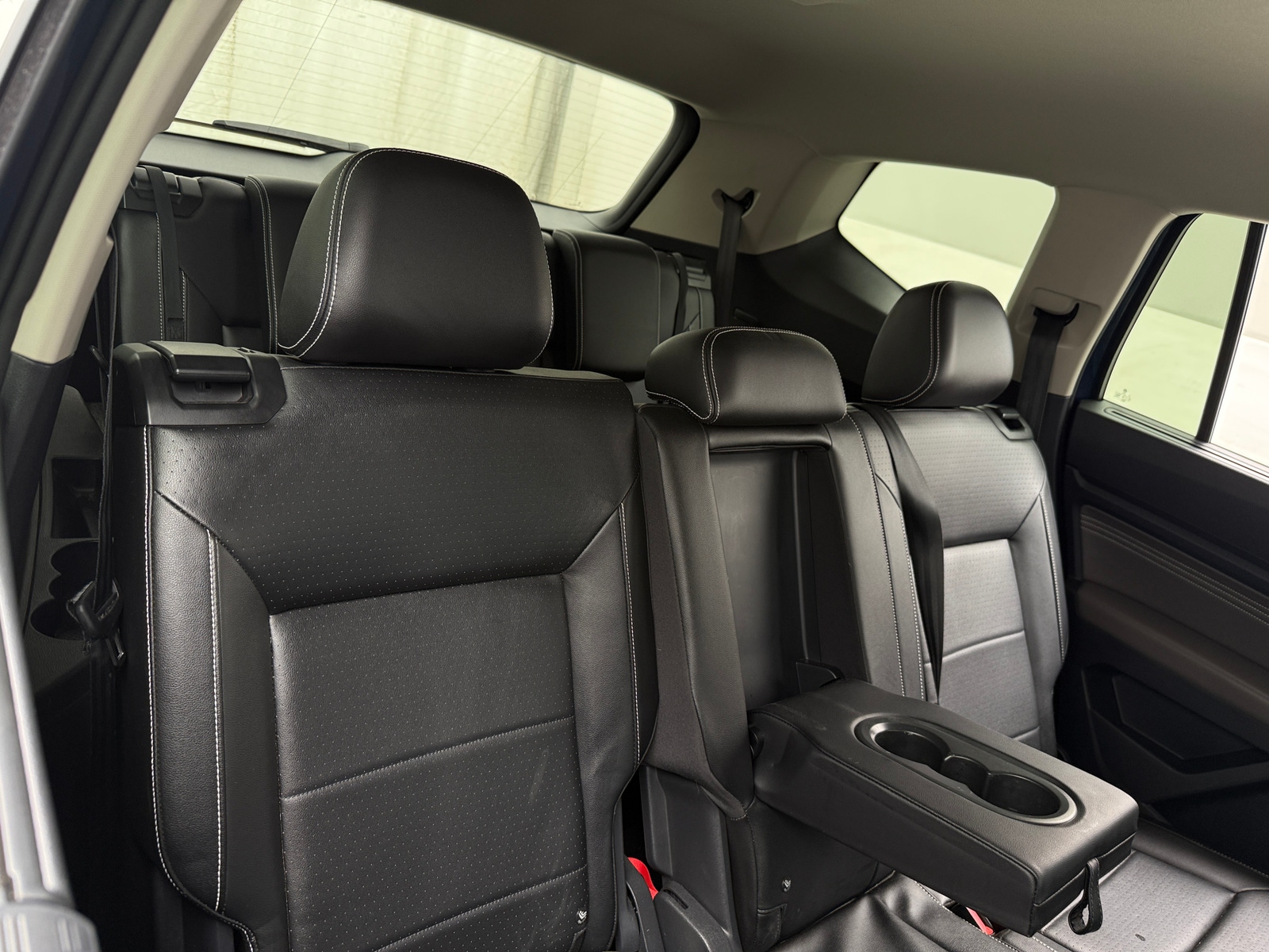 Thumbnail: 2022 Volkswagen Atlas - 5