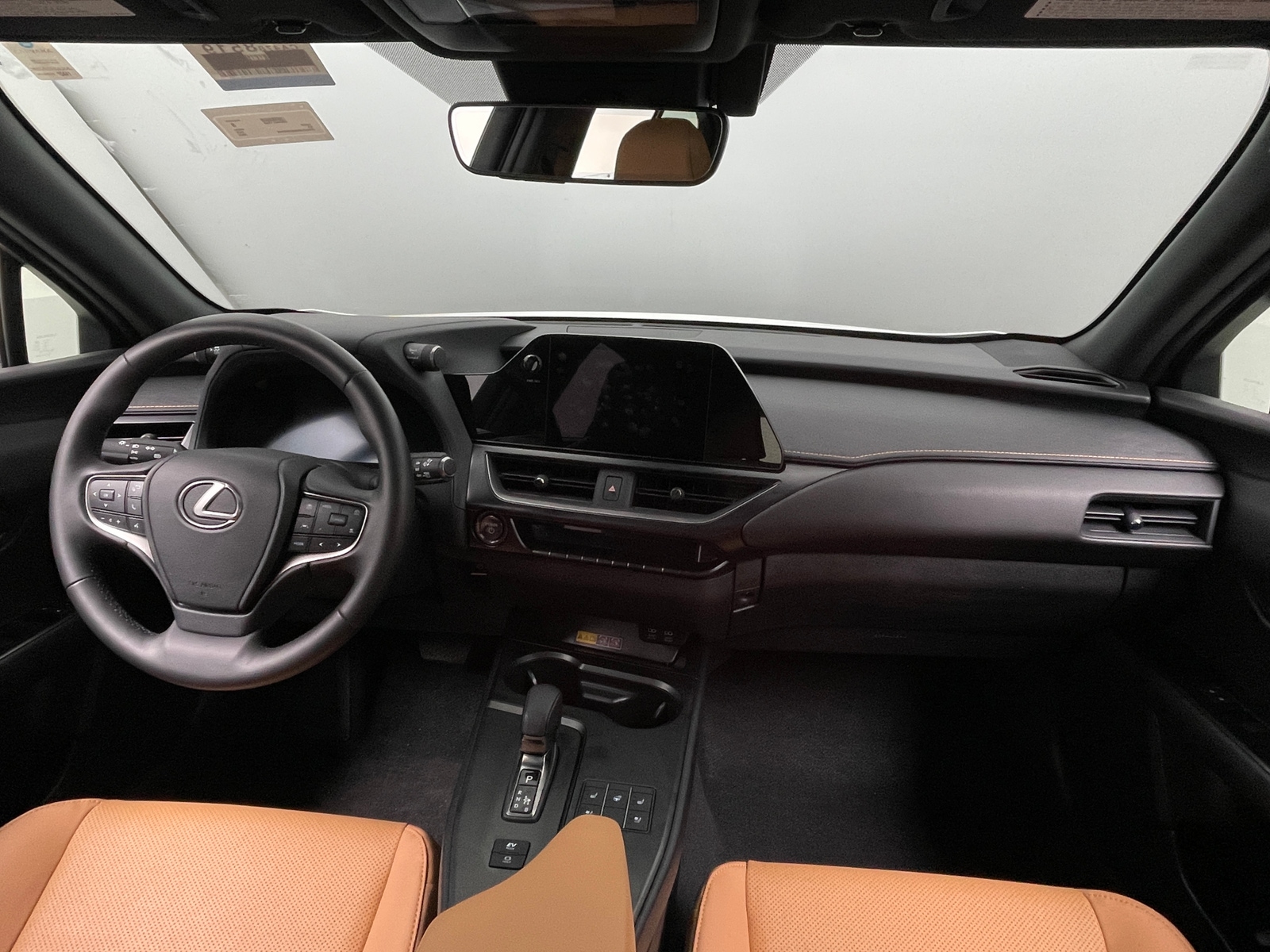 Thumbnail: 2025 Lexus UX - 2