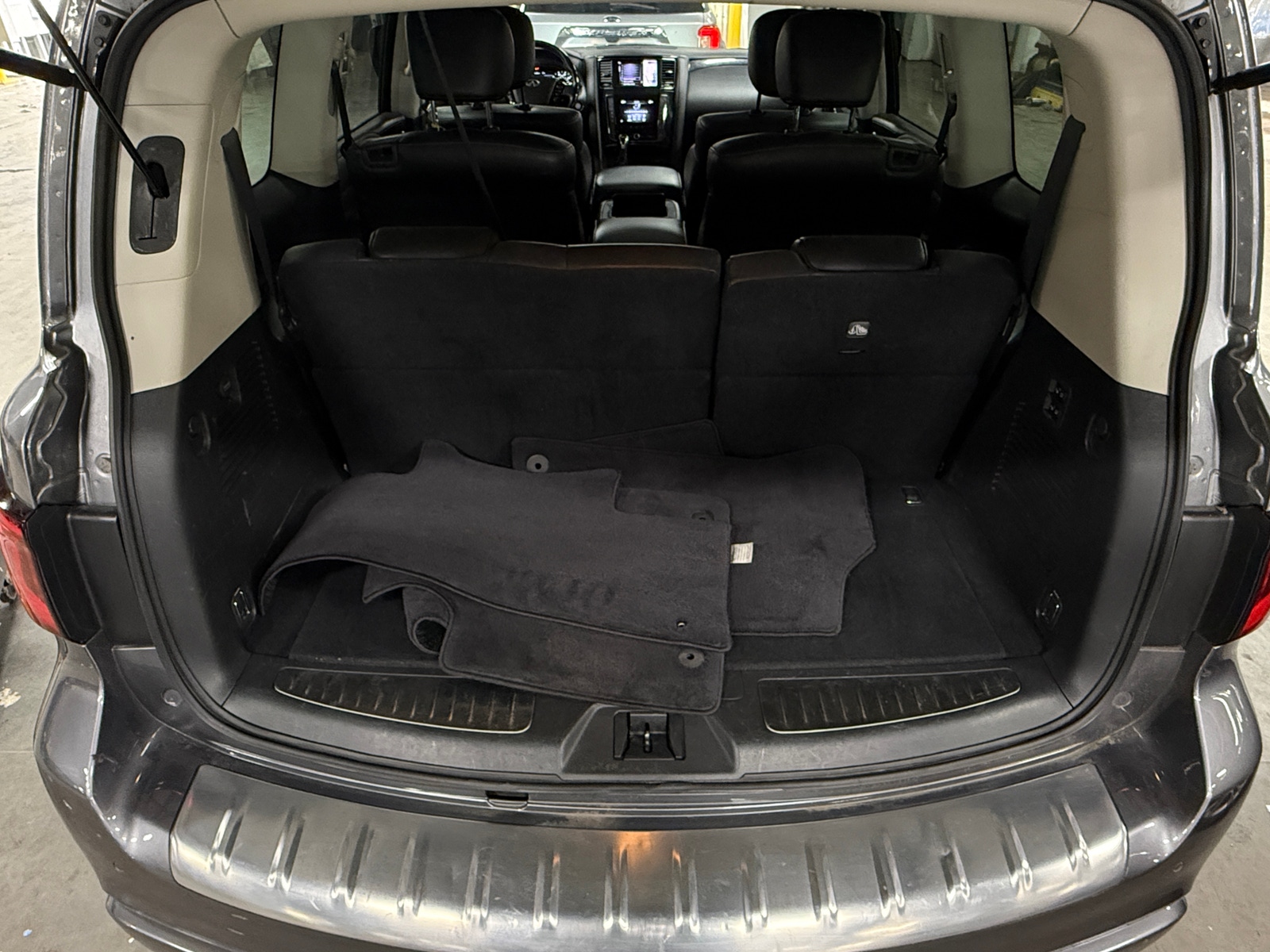 Thumbnail: 2021 INFINITI QX80 - 6