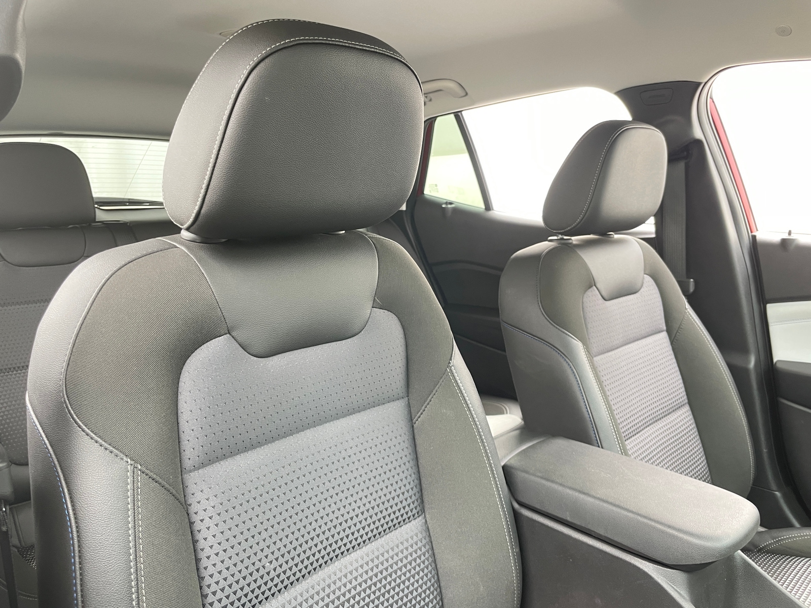 Thumbnail: 2025 Chevrolet Trax - 2