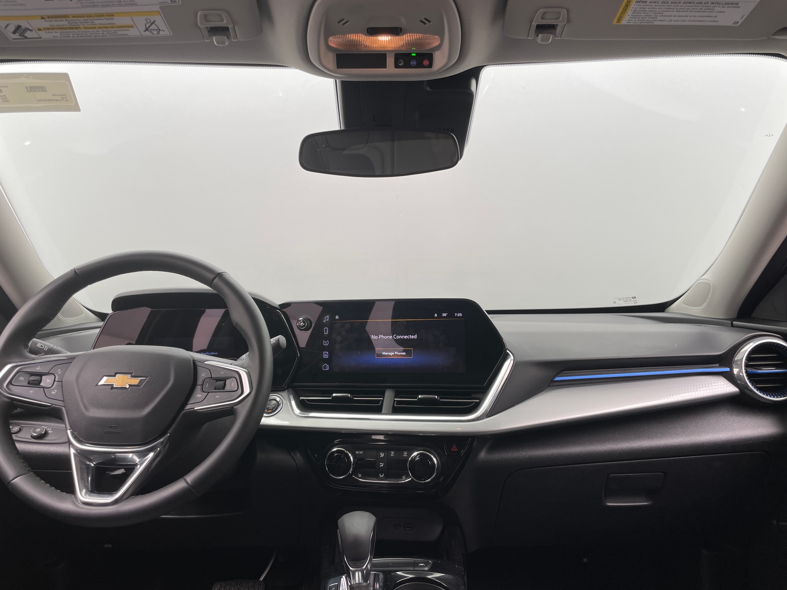 Thumbnail: 2025 Chevrolet Trax - 3