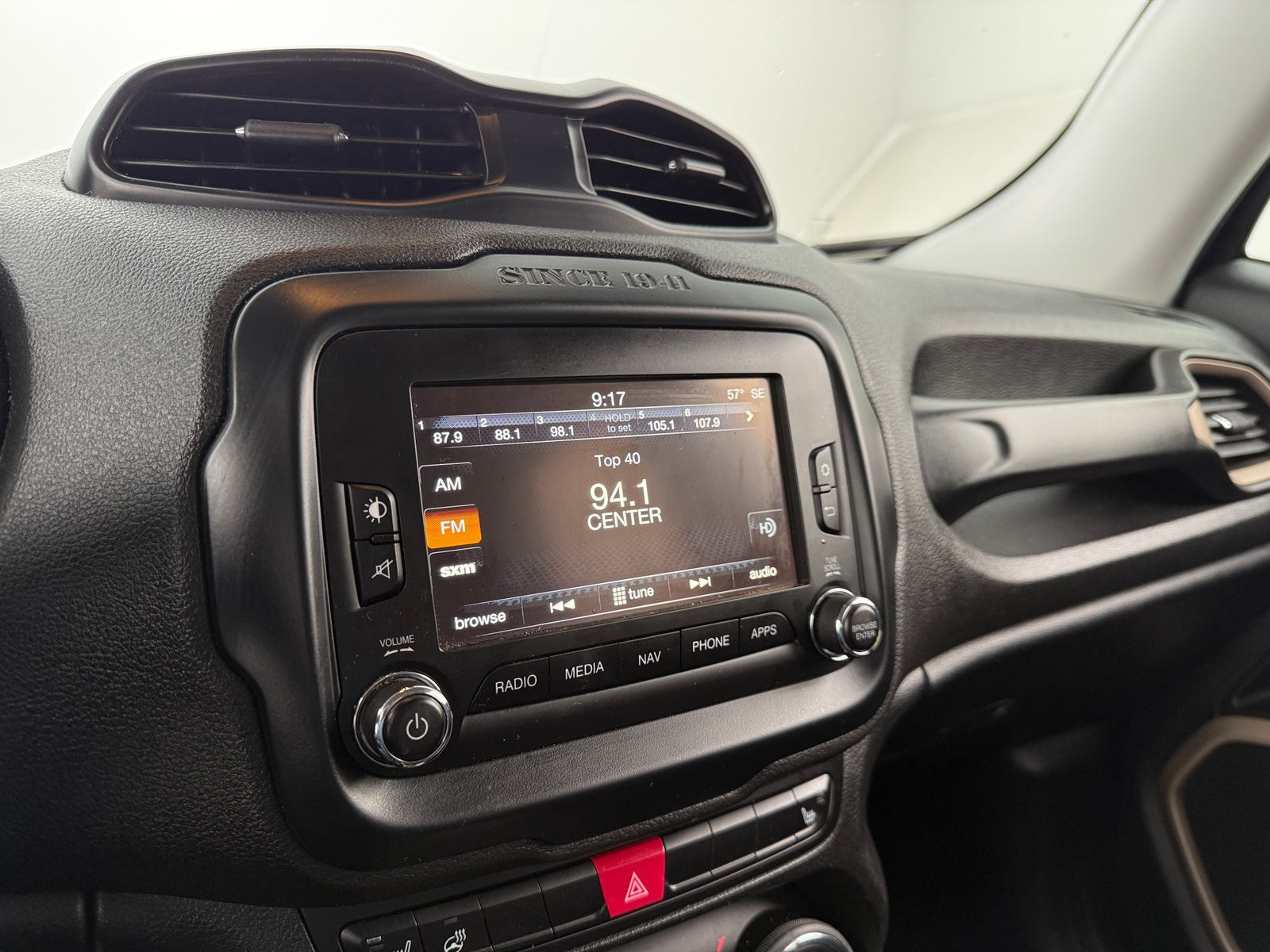 Thumbnail: 2017 Jeep Renegade - 3