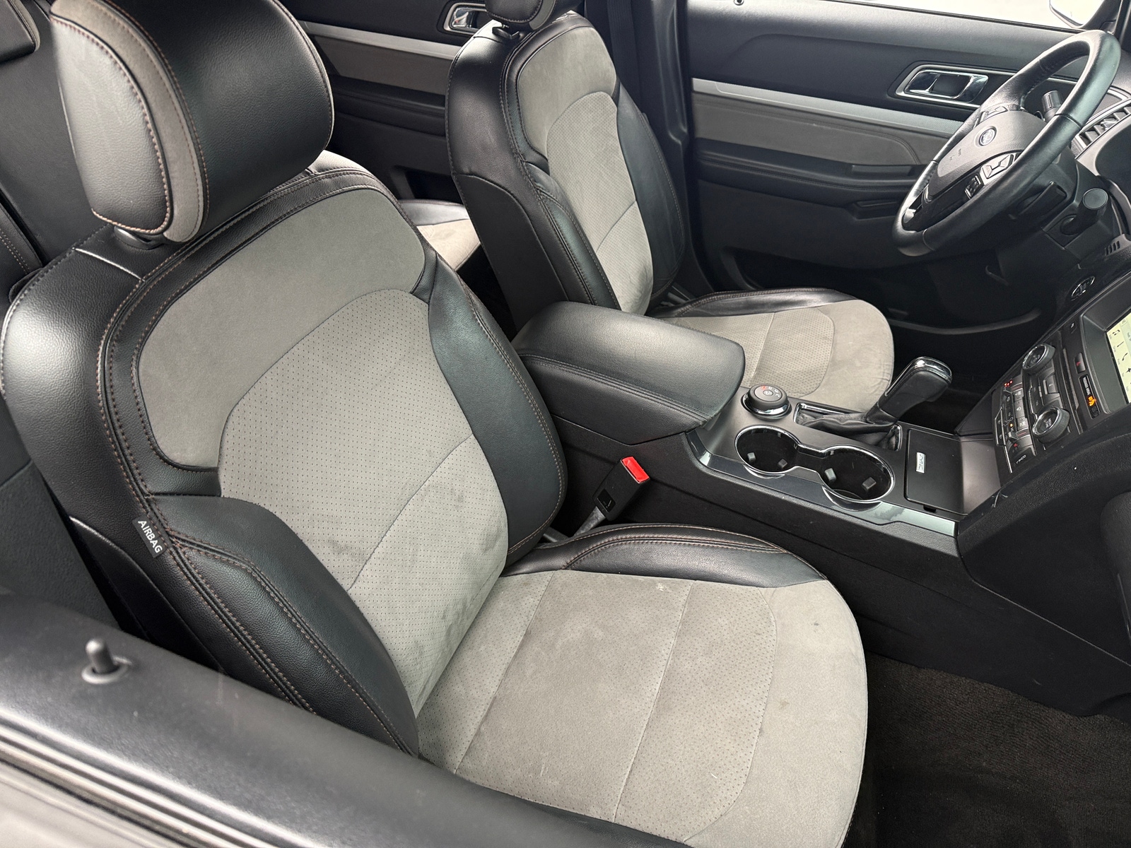 Thumbnail: 2017 Ford Explorer - 2