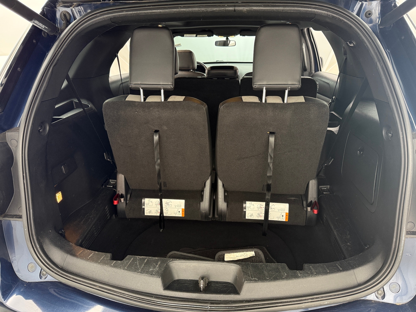 Thumbnail: 2017 Ford Explorer - 7