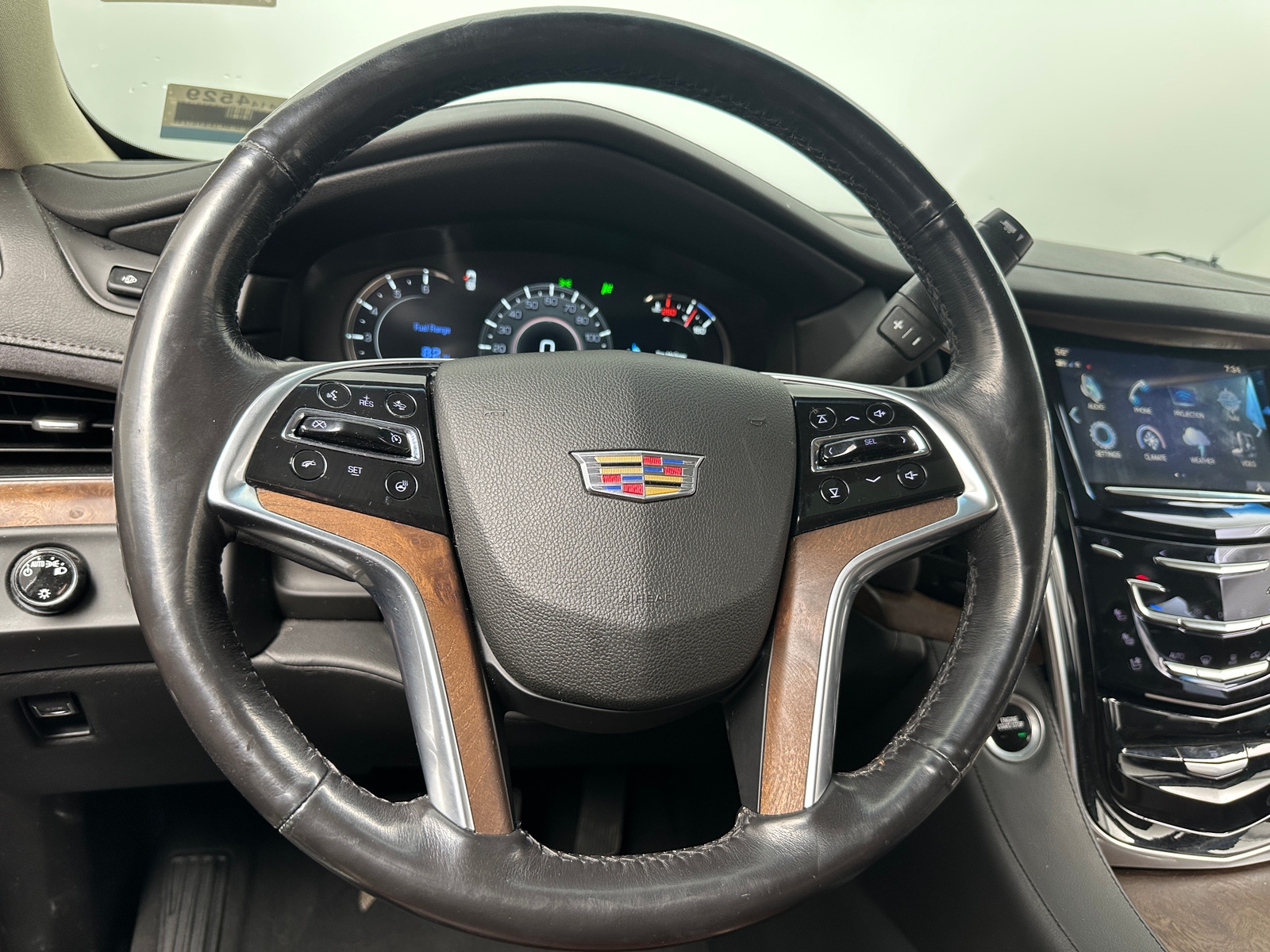 Thumbnail: 2019 Cadillac Escalade - 4