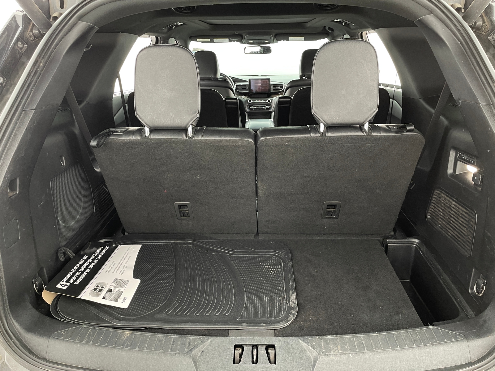 Thumbnail: 2020 Ford Explorer - 6