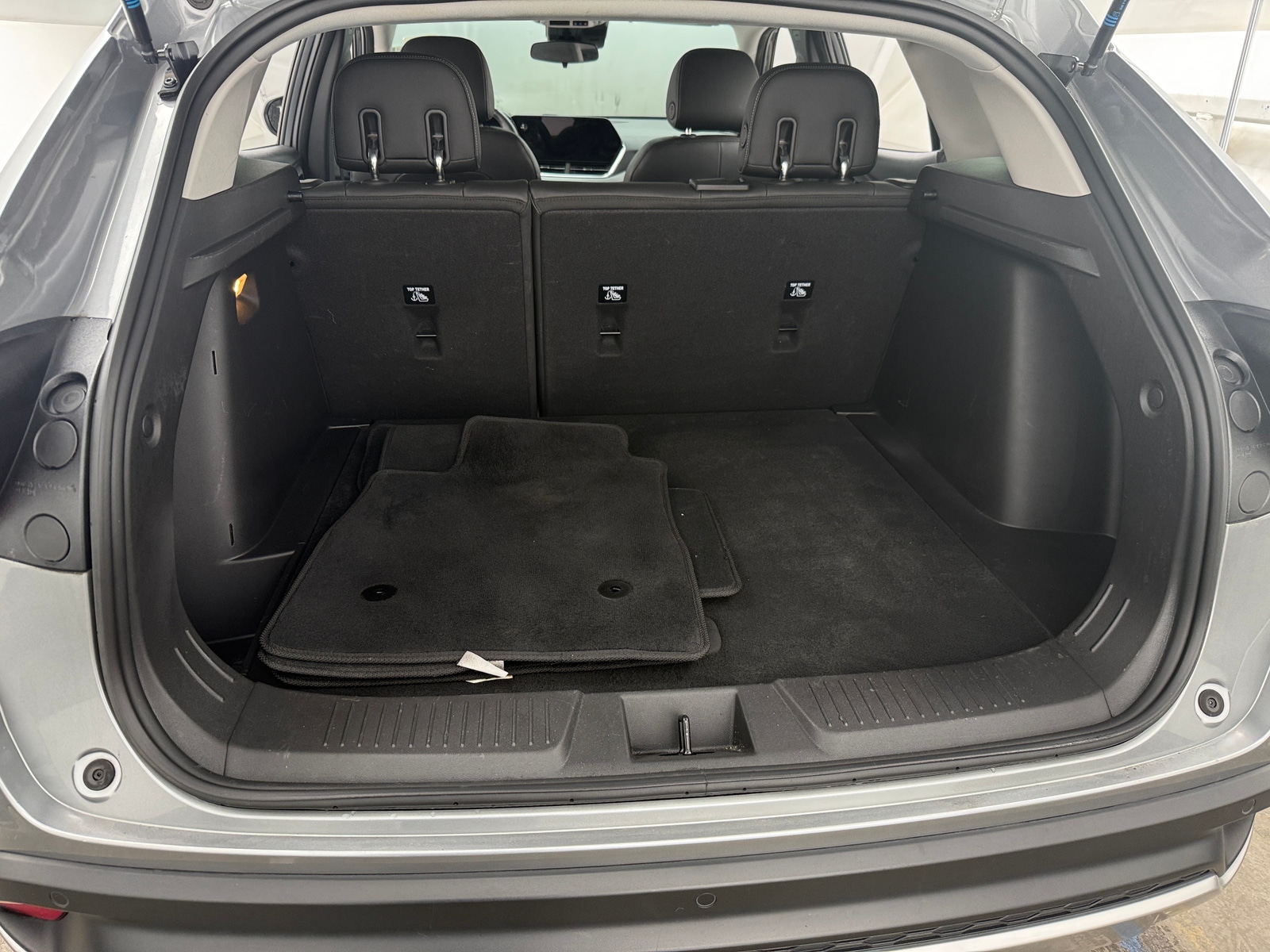 Thumbnail: 2024 Chevrolet Trax - 7