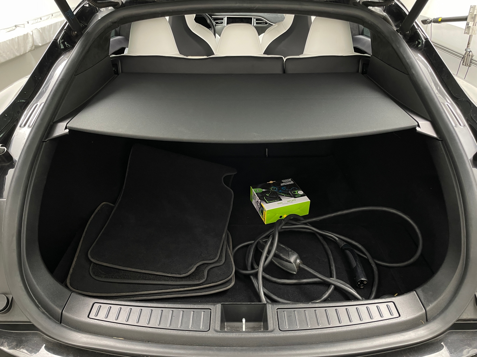 Thumbnail: 2017 Tesla Model S - 6