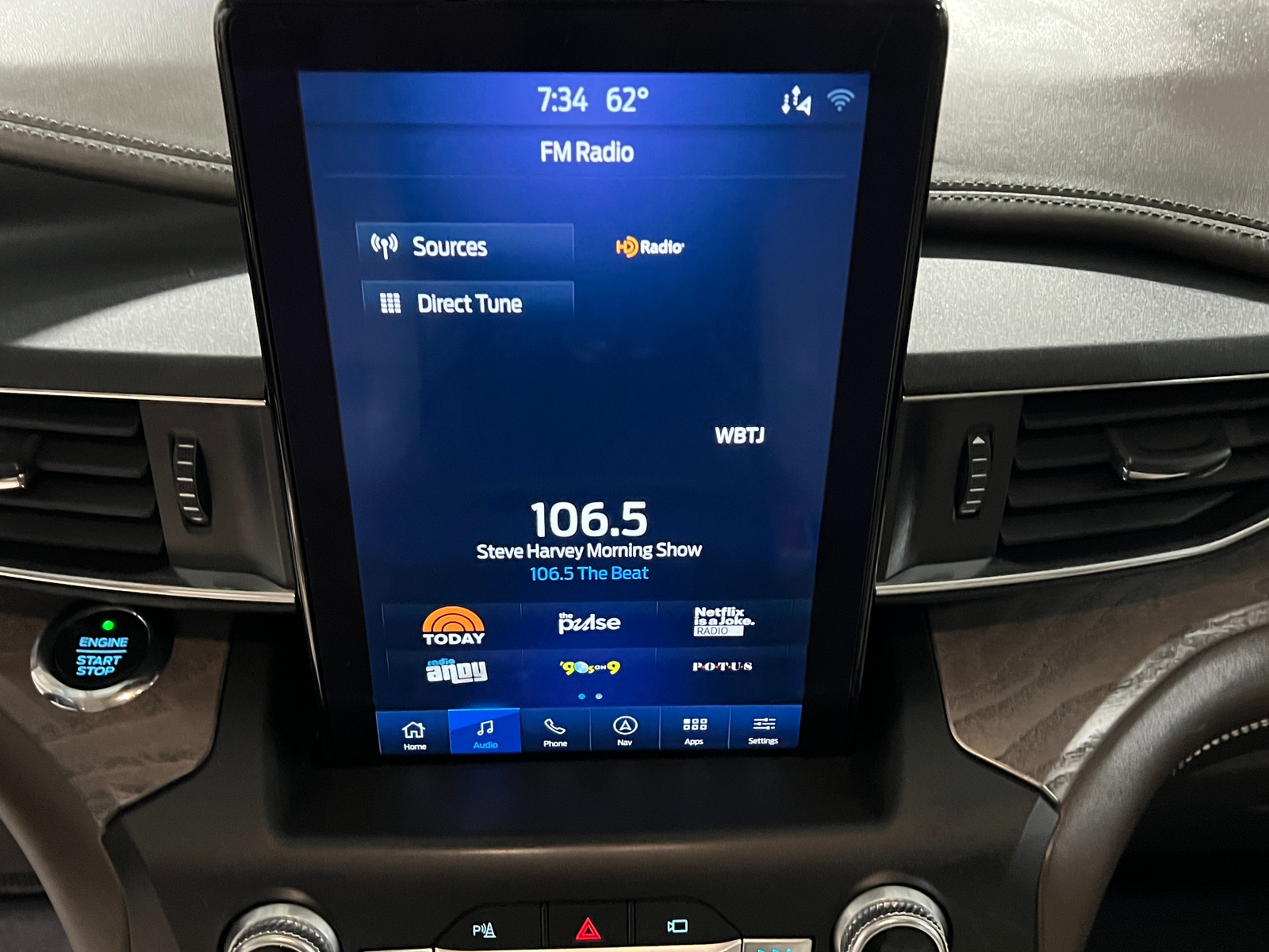 Thumbnail: 2020 Ford Explorer - 3