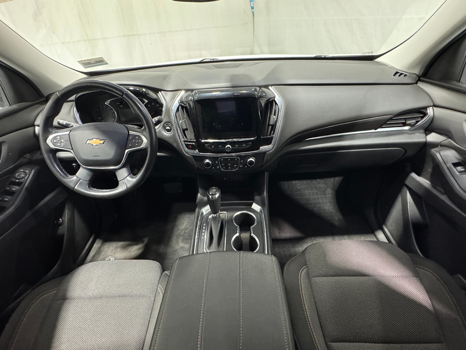 Thumbnail: 2020 Chevrolet Traverse - 3