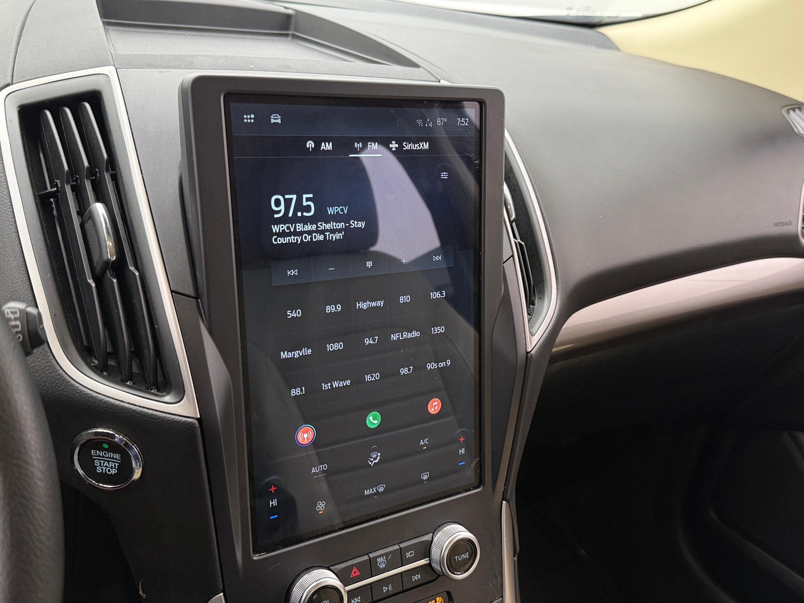 Thumbnail: 2024 Ford Edge - 4