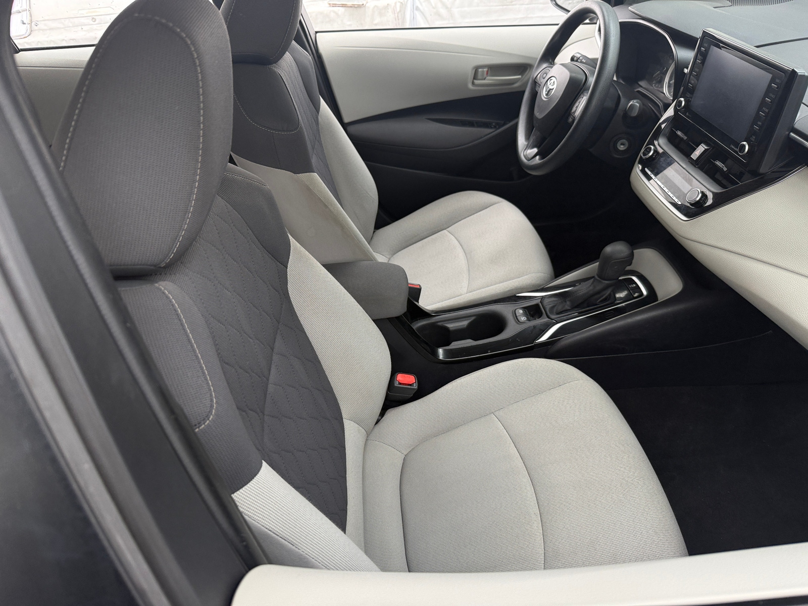 Thumbnail: 2022 Toyota Corolla - 2