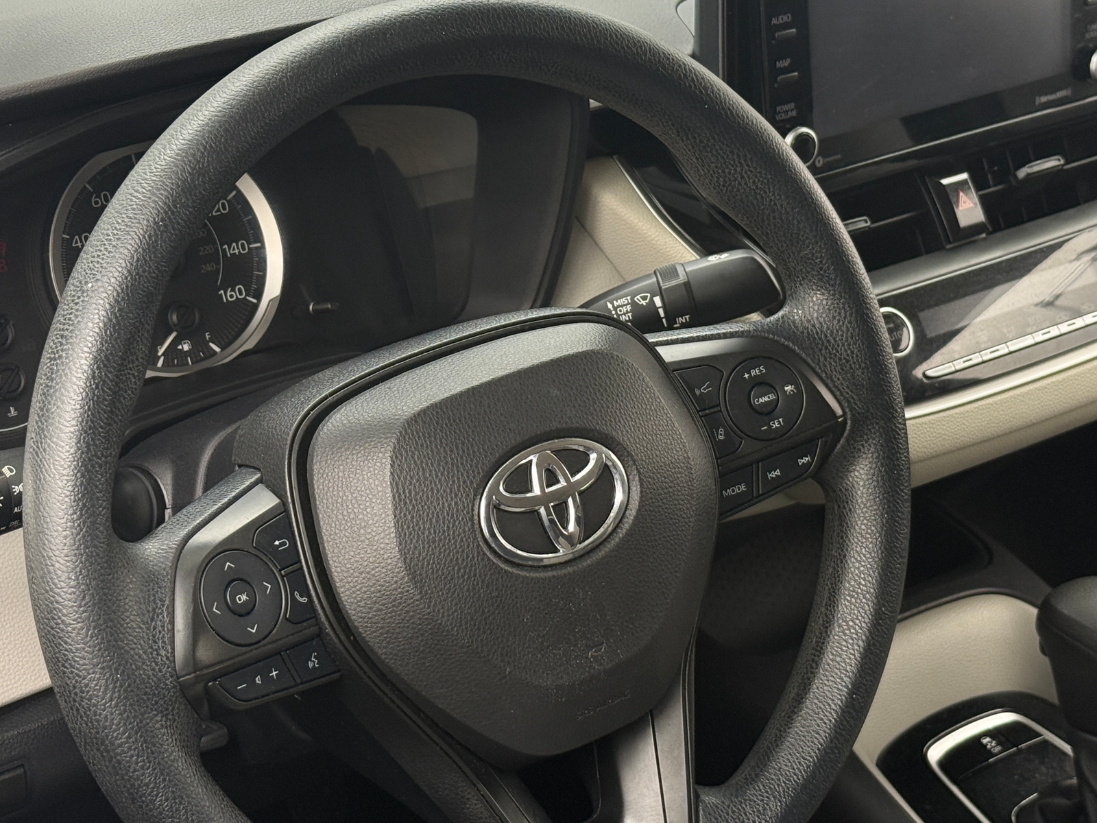 Thumbnail: 2022 Toyota Corolla - 5