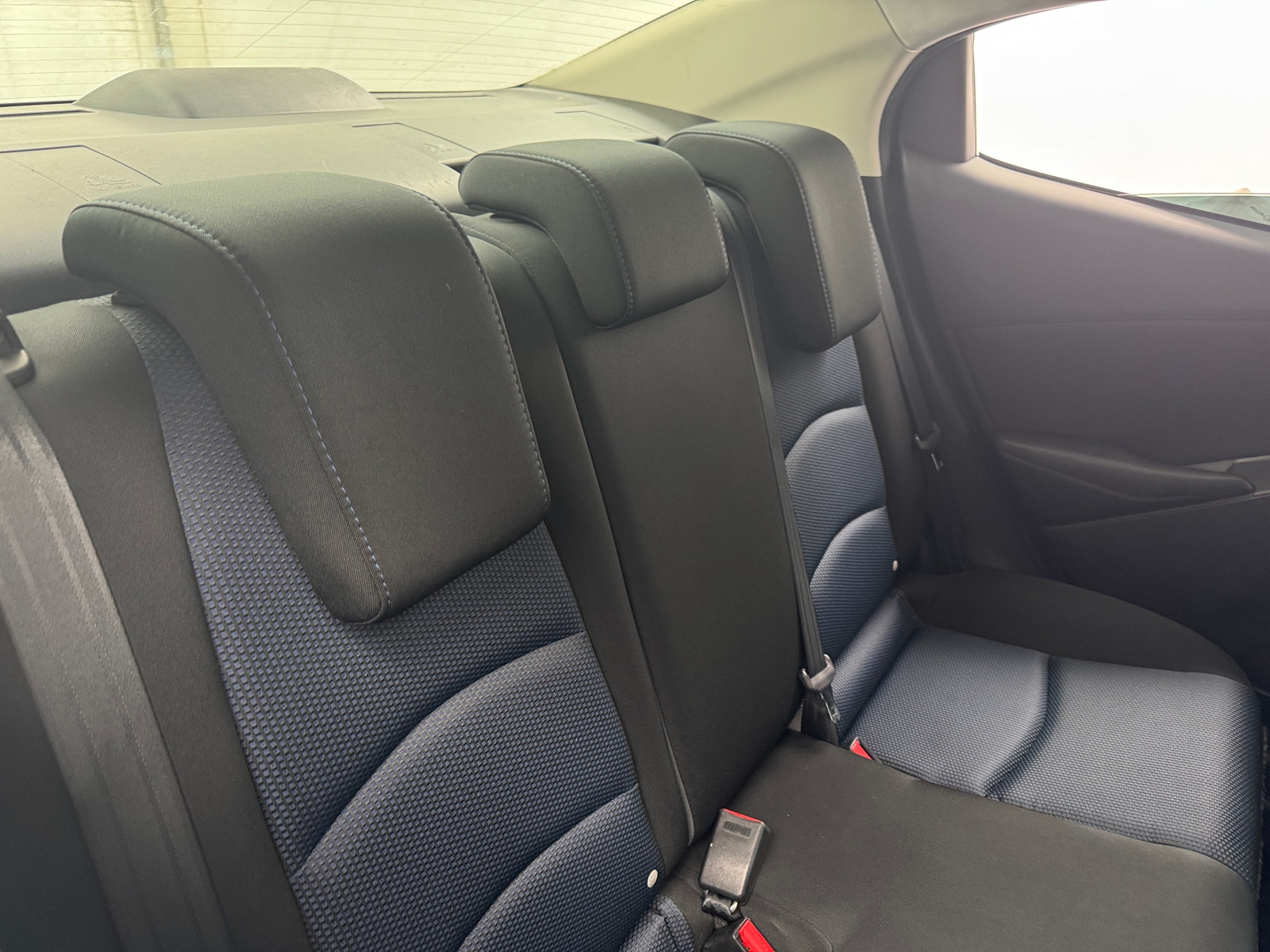 Thumbnail: 2017 Toyota Yaris iA - 6