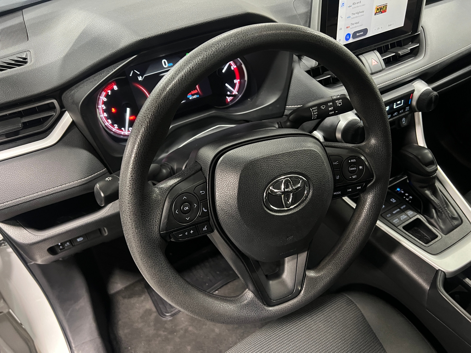 Thumbnail: 2024 Toyota RAV4 - 5