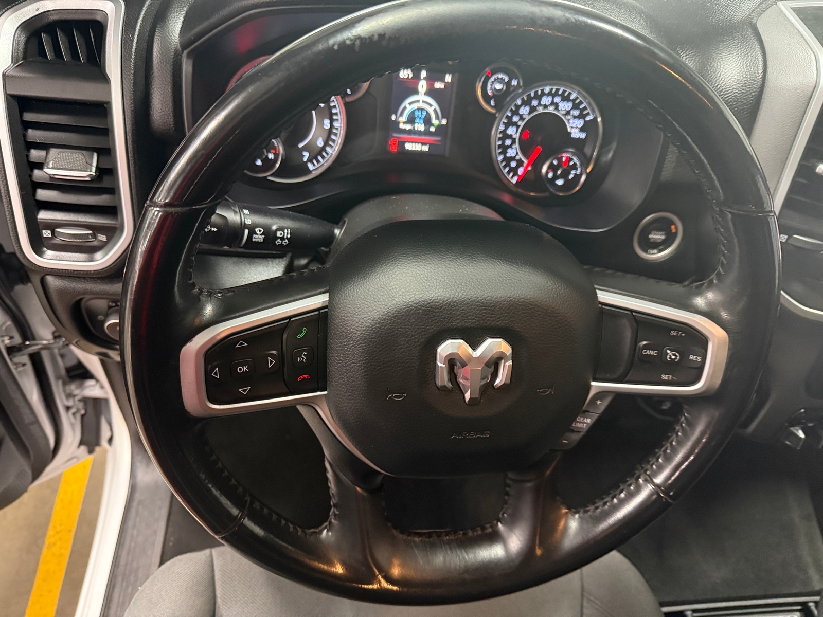 Thumbnail: 2022 RAM 1500 - 5