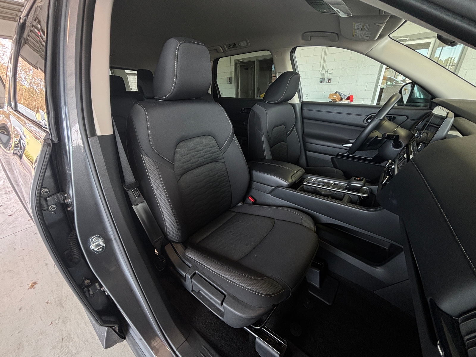 Thumbnail: 2025 Nissan Pathfinder - 2