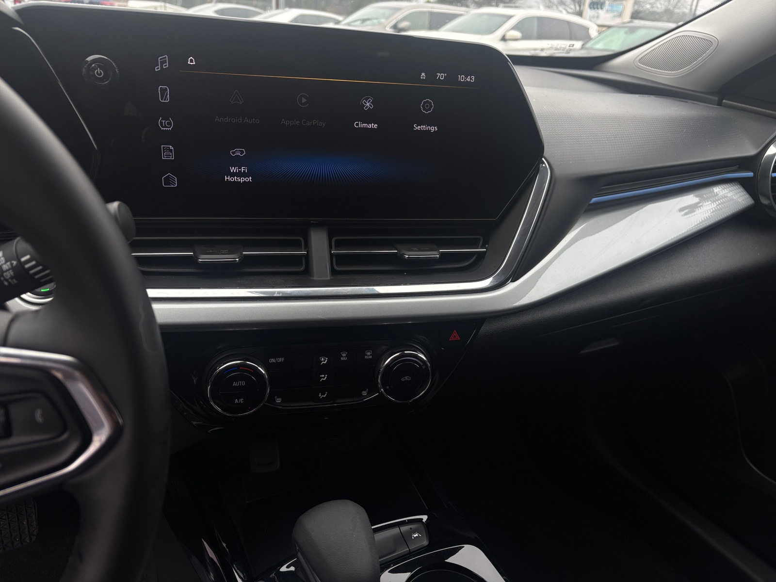 Thumbnail: 2025 Chevrolet Trax - 4