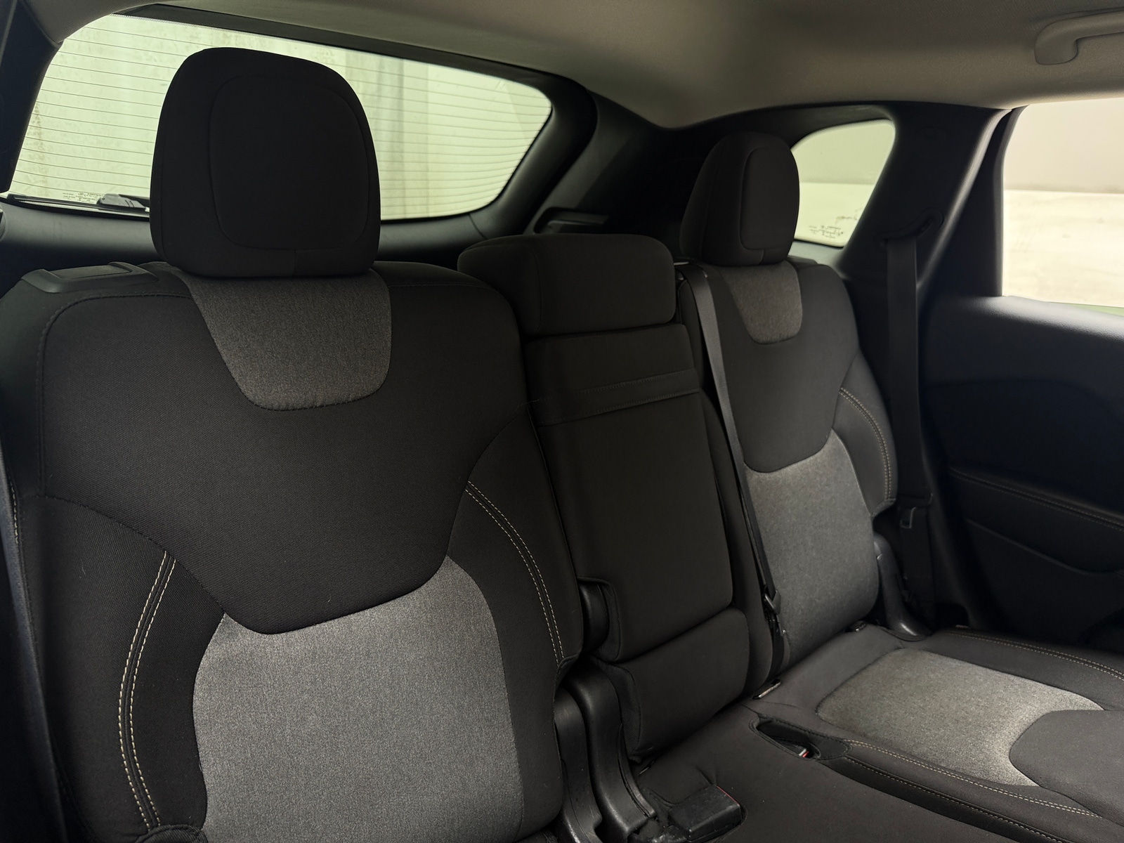 Thumbnail: 2016 Jeep Cherokee - 6