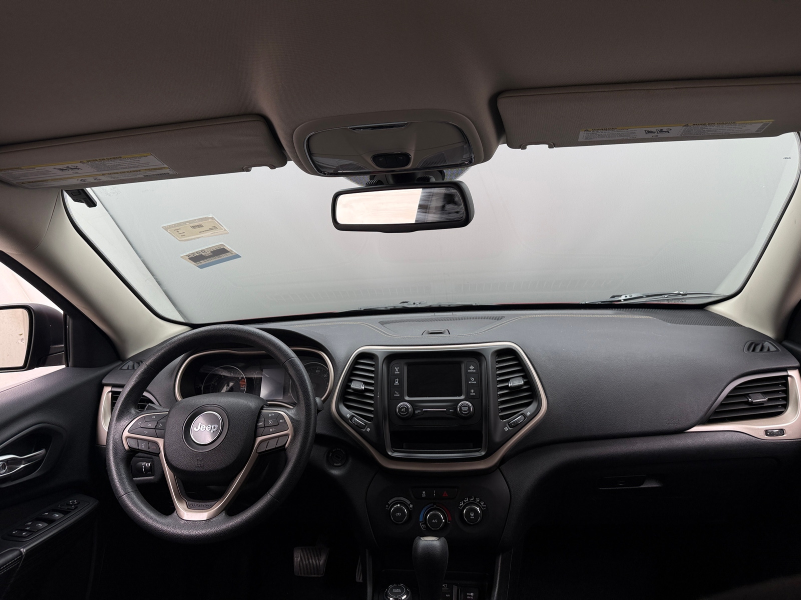 Thumbnail: 2016 Jeep Cherokee - 3