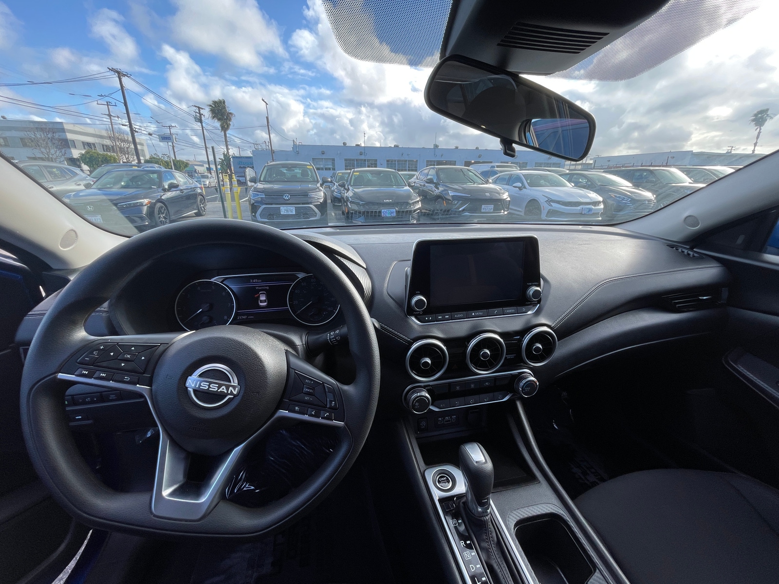 Thumbnail: 2025 Nissan Sentra - 3