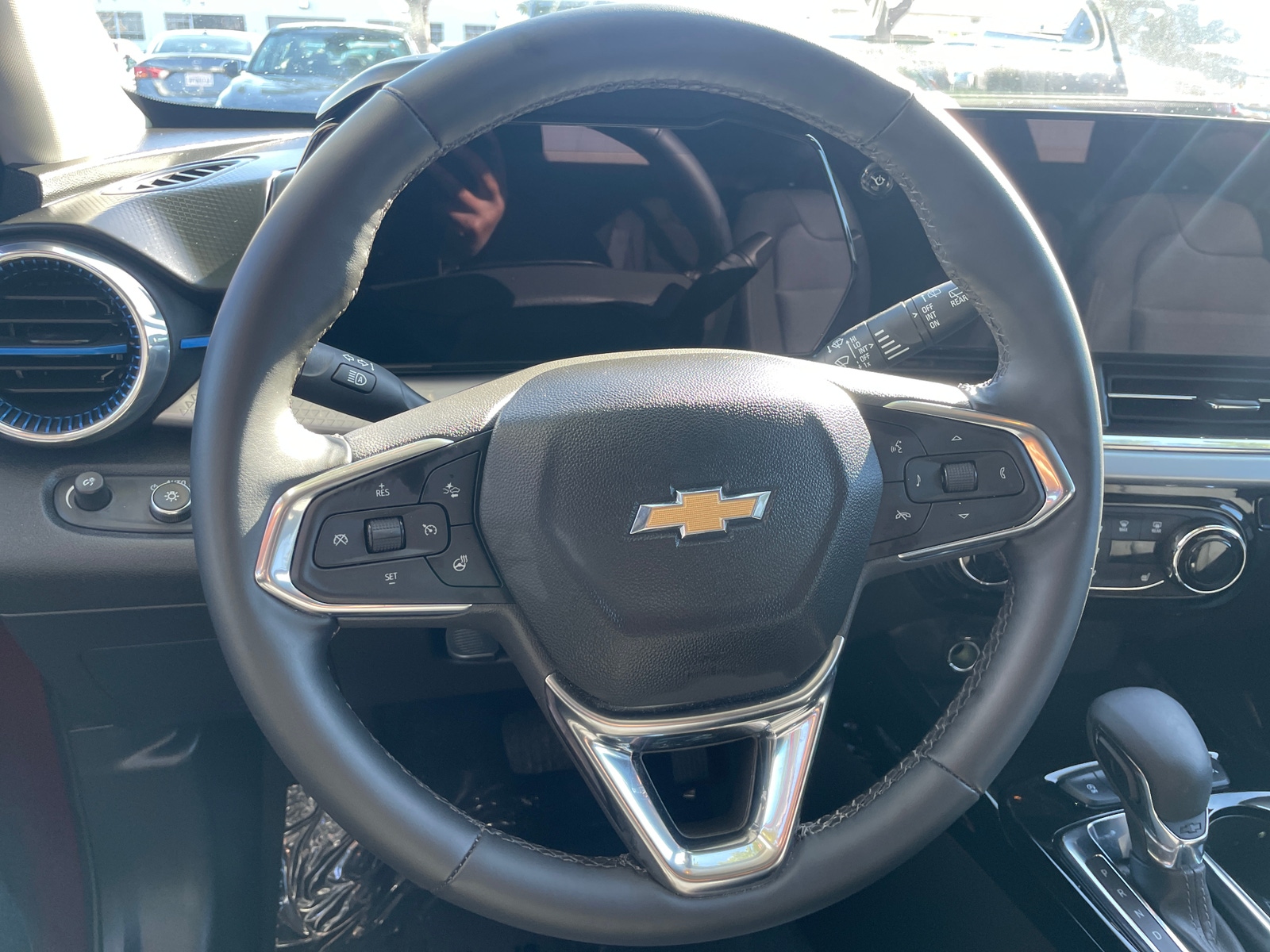 Thumbnail: 2025 Chevrolet Trax - 5