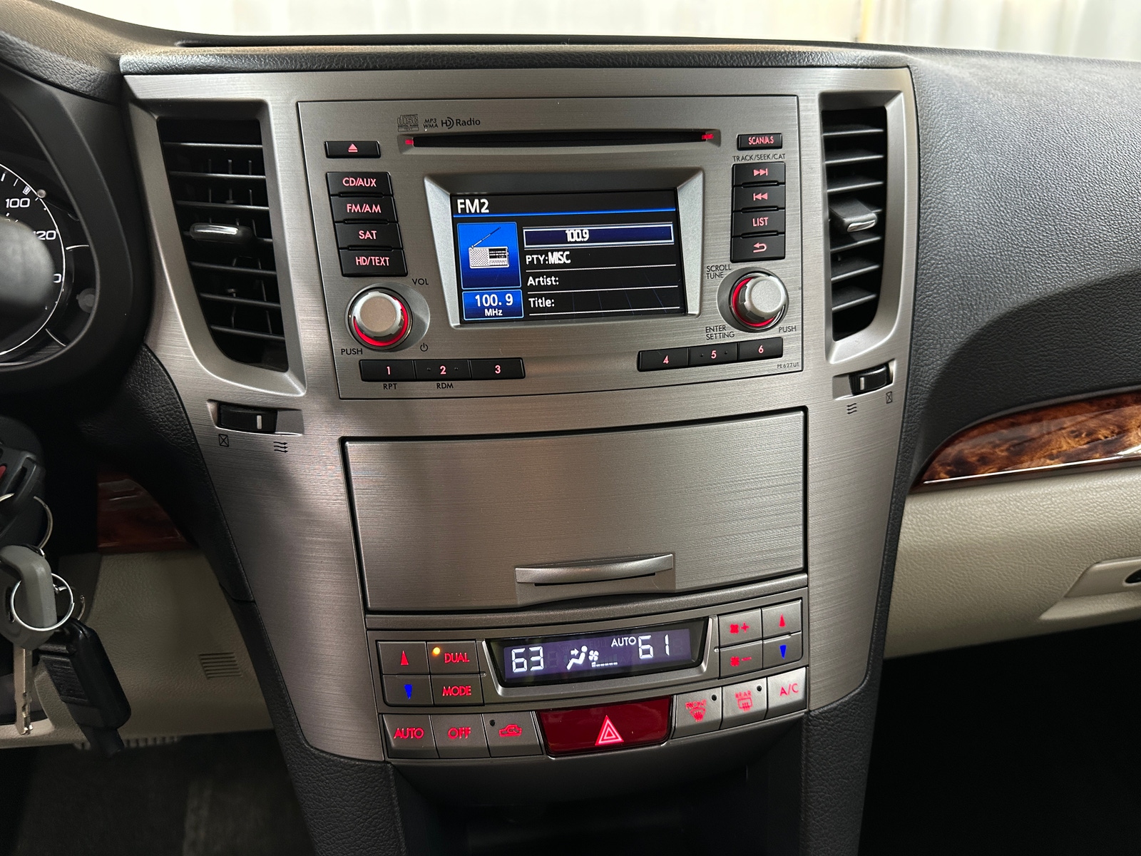 Thumbnail: 2012 Subaru Outback - 3