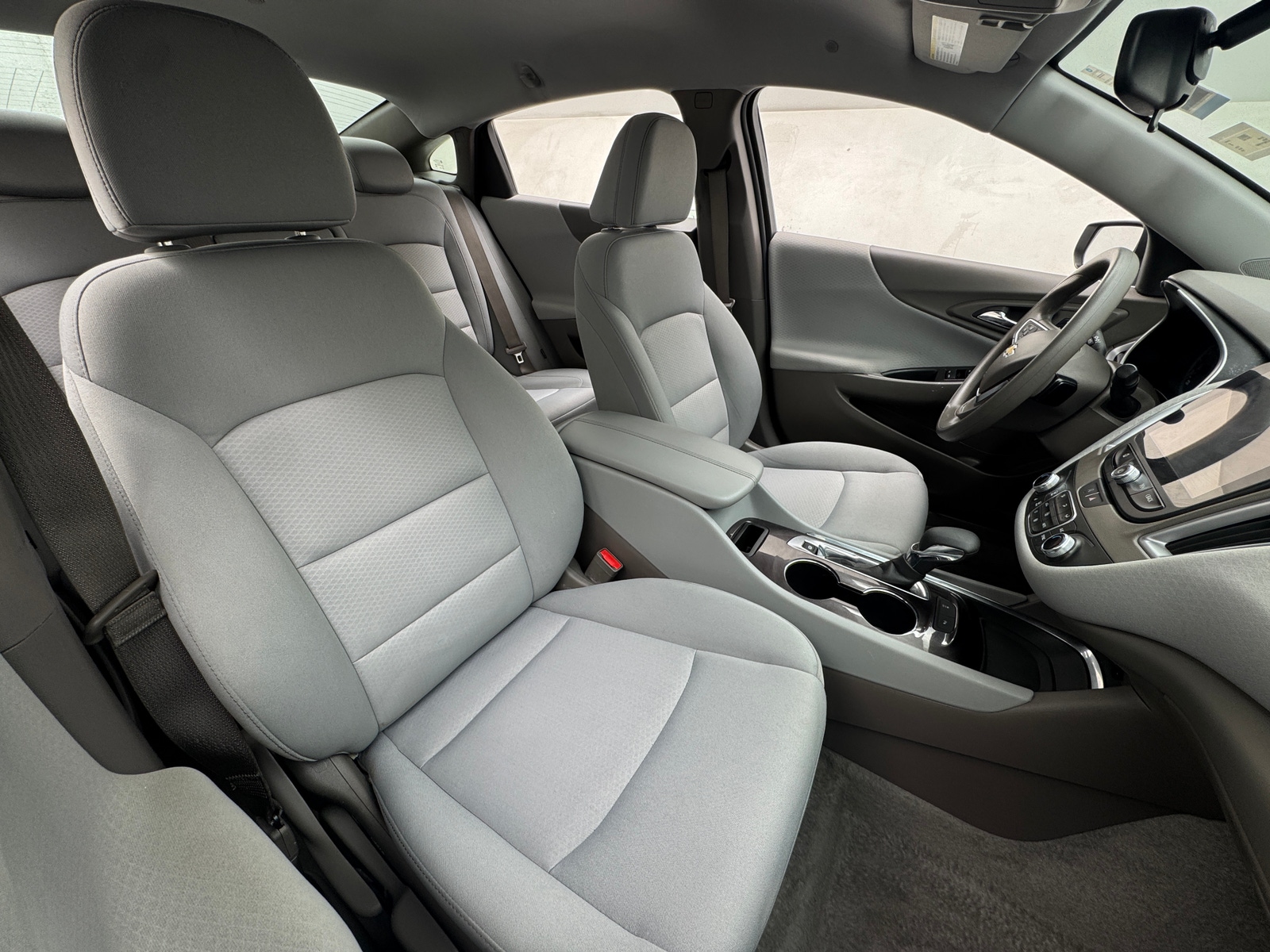 Thumbnail: 2025 Chevrolet Malibu - 2