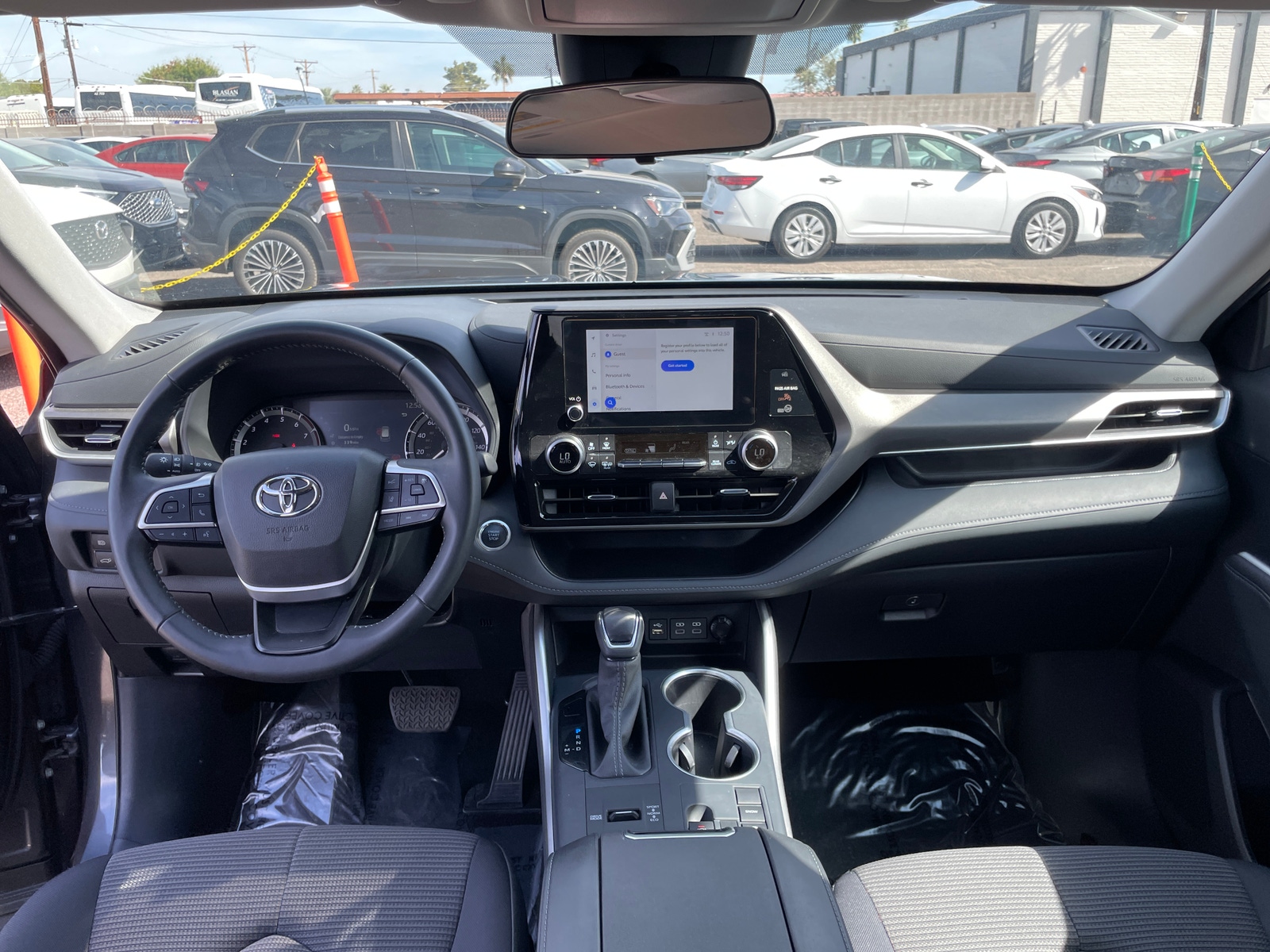 Thumbnail: 2025 Toyota Highlander - 3