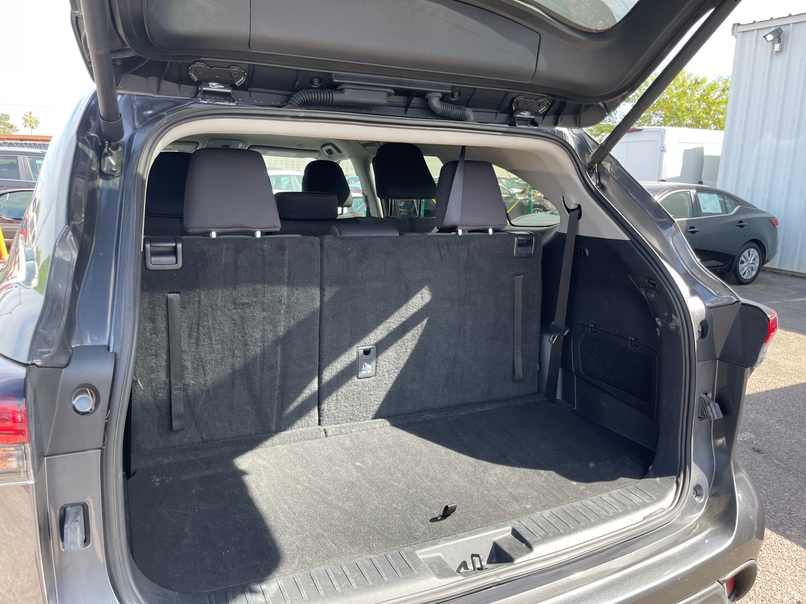 Thumbnail: 2025 Toyota Highlander - 7