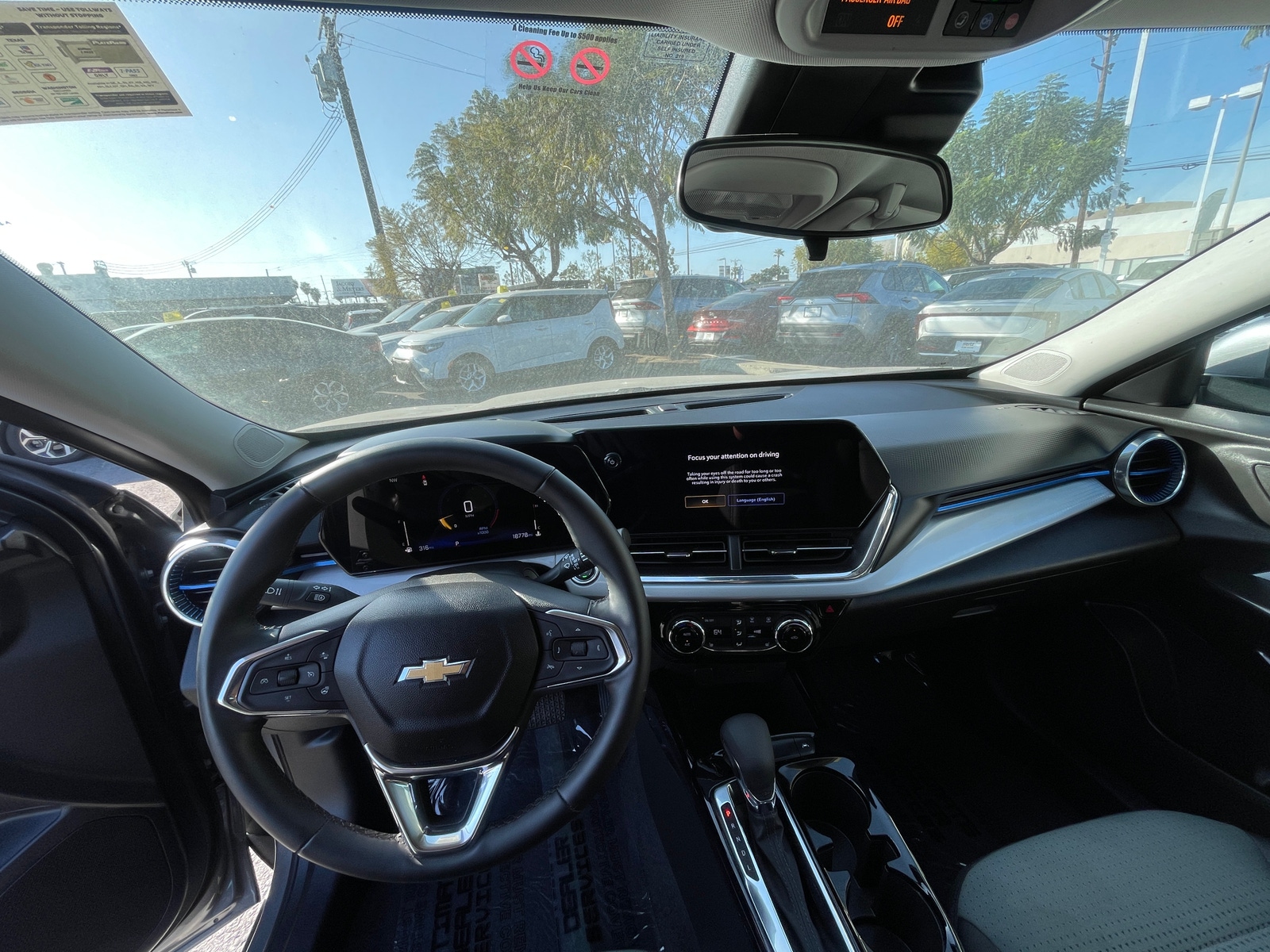 Thumbnail: 2025 Chevrolet Trax - 3