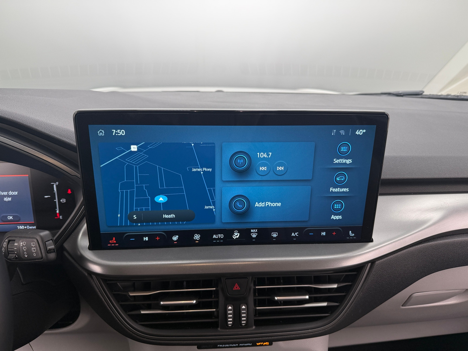 Thumbnail: 2025 Ford Escape - 3