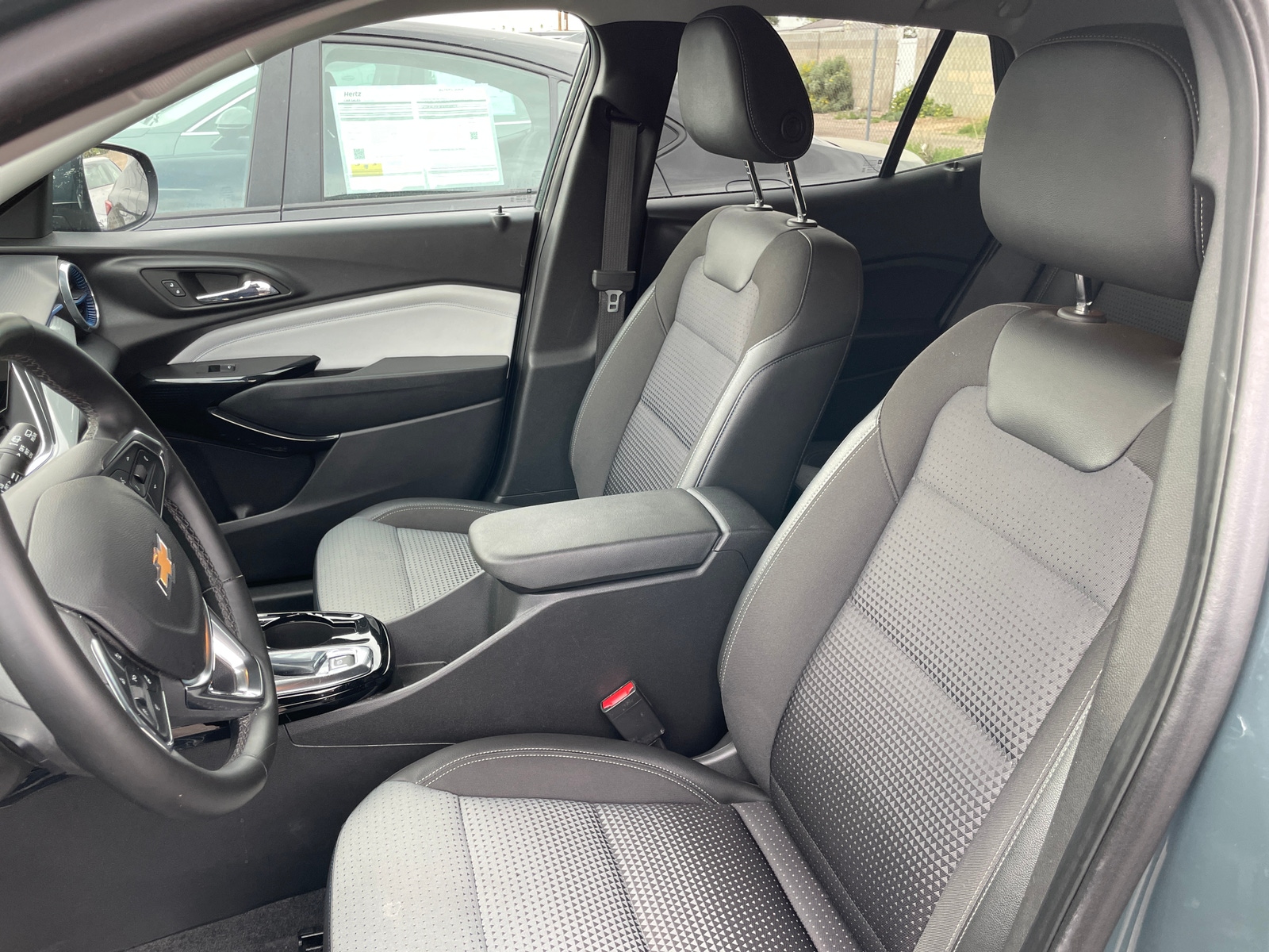 Thumbnail: 2025 Chevrolet Trax - 2