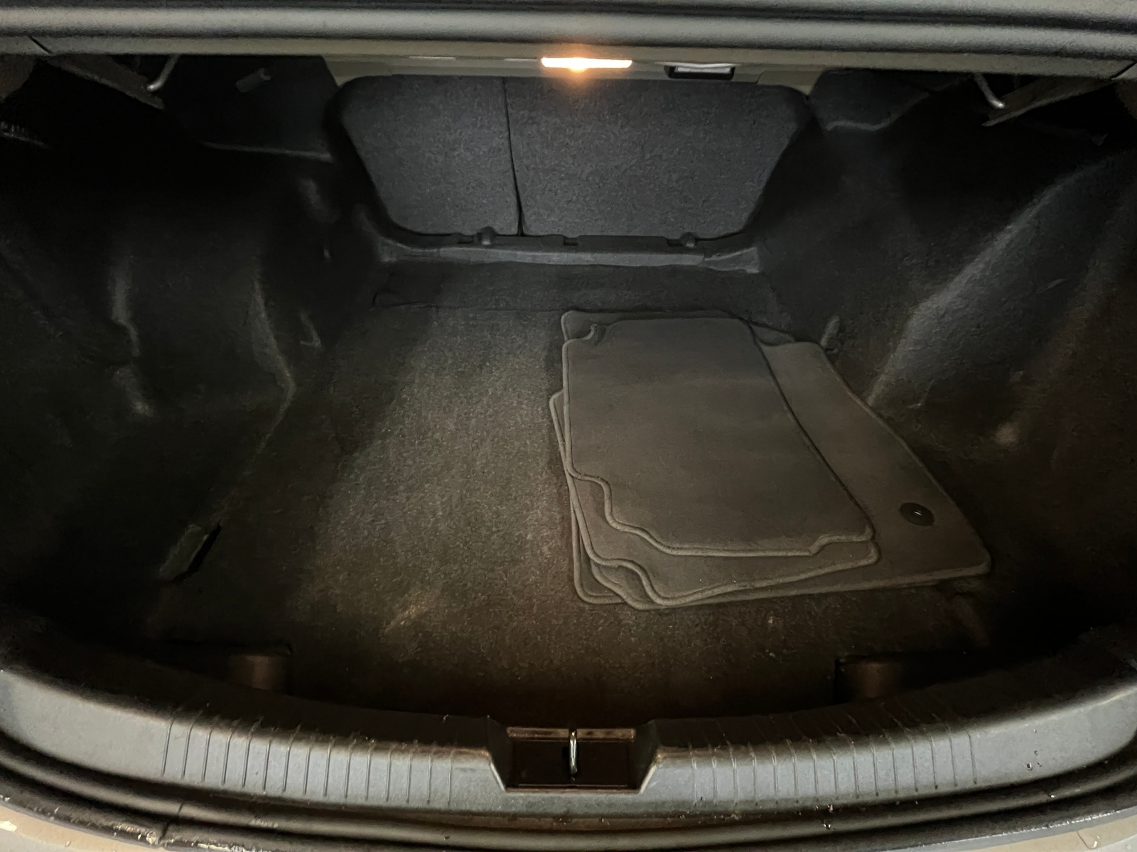 Thumbnail: 2024 Chevrolet Malibu - 6