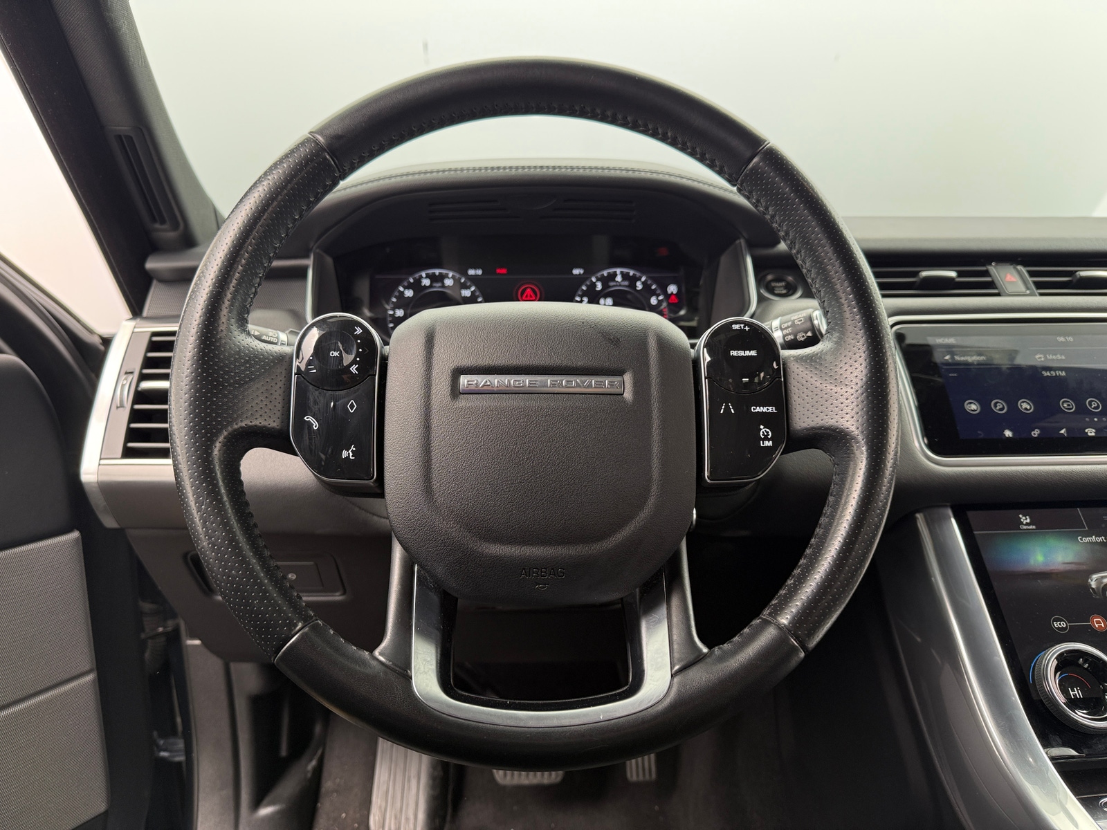 Thumbnail: 2019 Land Rover Range Rover Sport - 4