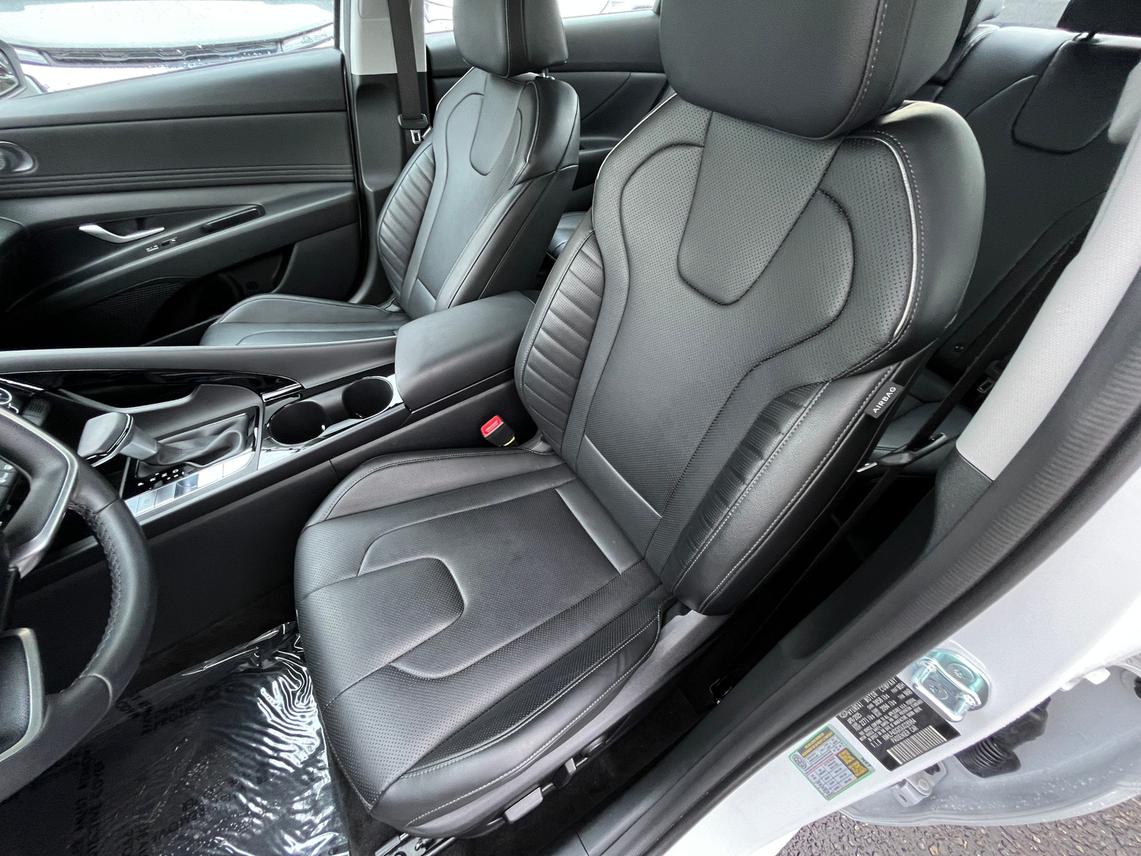 Thumbnail: 2025 Hyundai Elantra - 2