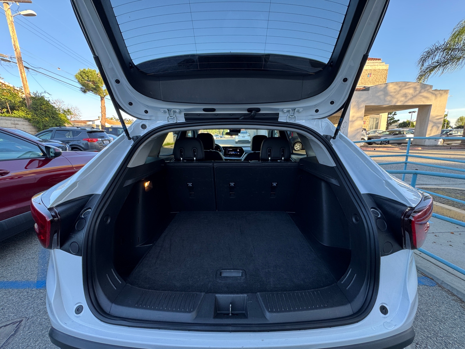 Thumbnail: 2025 Chevrolet Trax - 6