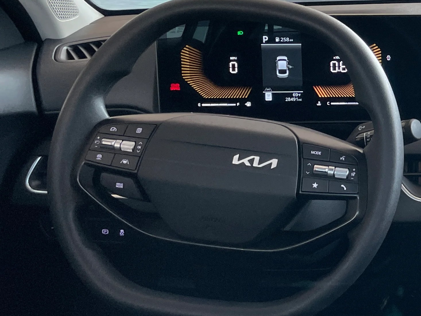 Thumbnail: 2025 Kia K4 - 4