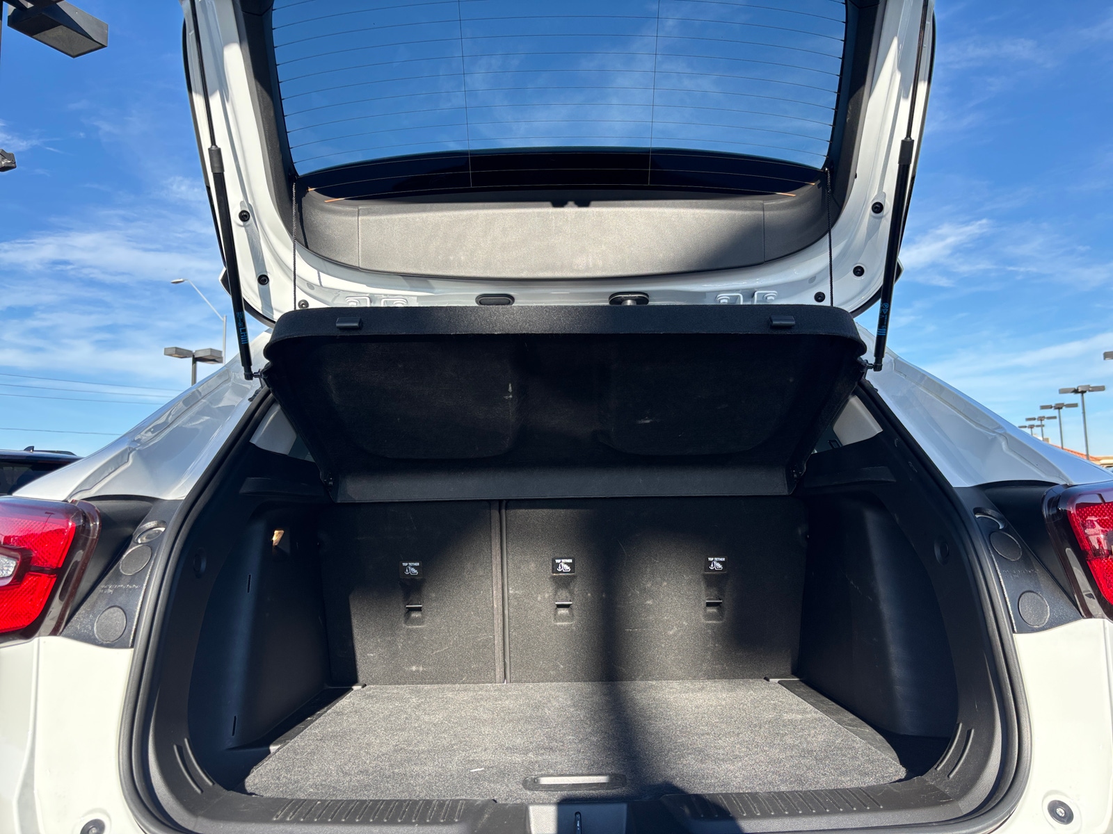 Thumbnail: 2025 Chevrolet Trax - 6