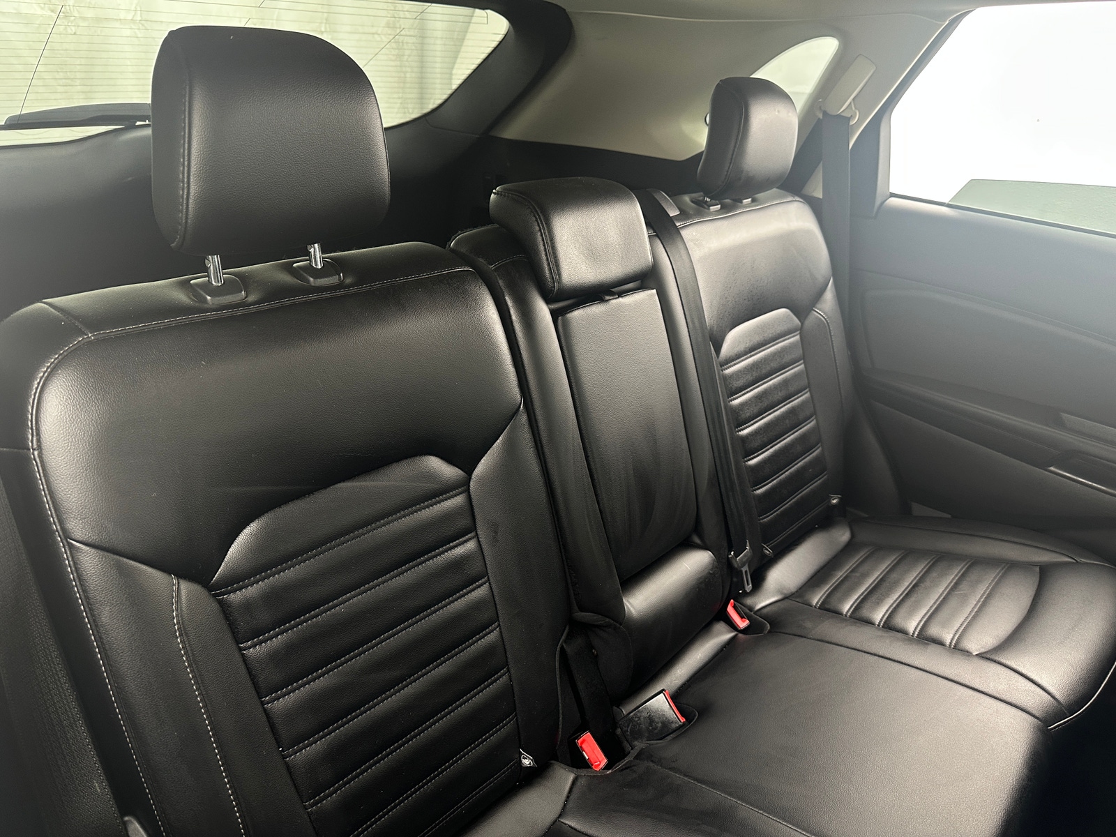 Thumbnail: 2021 Ford Edge - 5