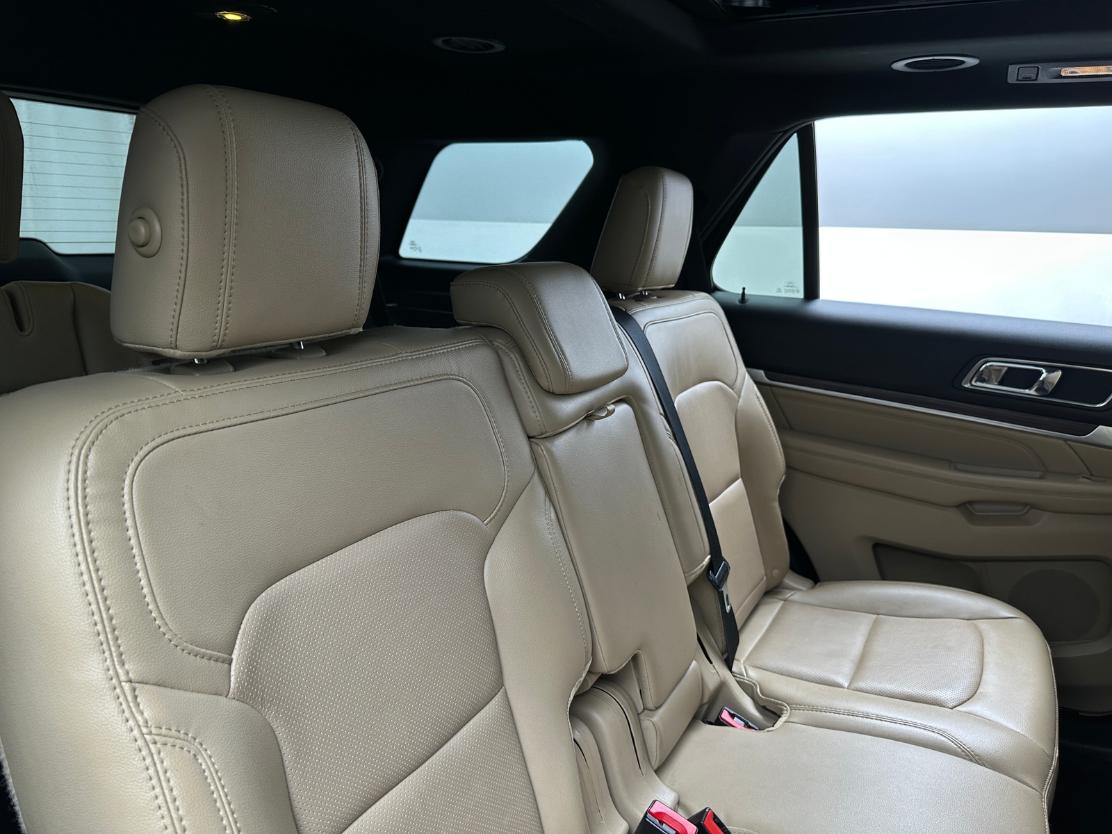 Thumbnail: 2017 Ford Explorer - 5