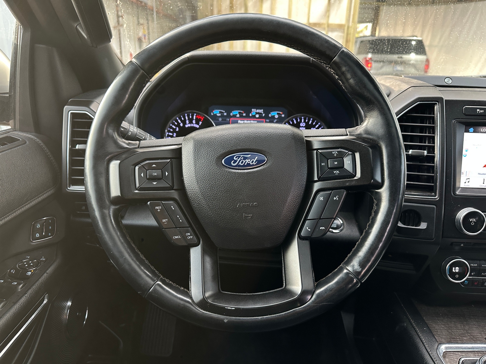 Thumbnail: 2018 Ford Expedition - 4