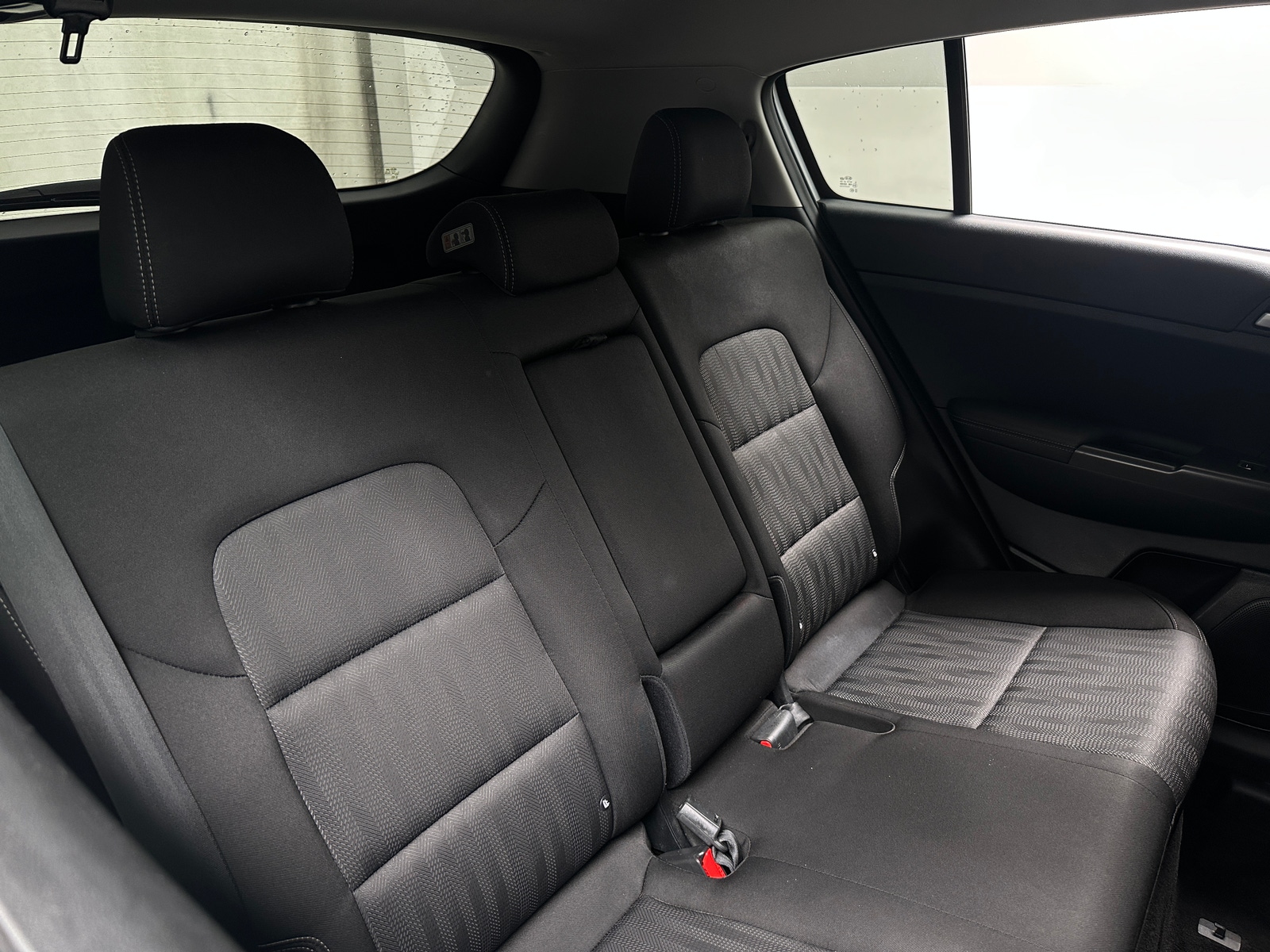 Thumbnail: 2020 Kia Sportage - 6