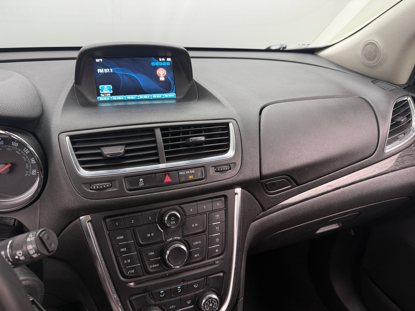 Thumbnail: 2016 Buick Encore - 4